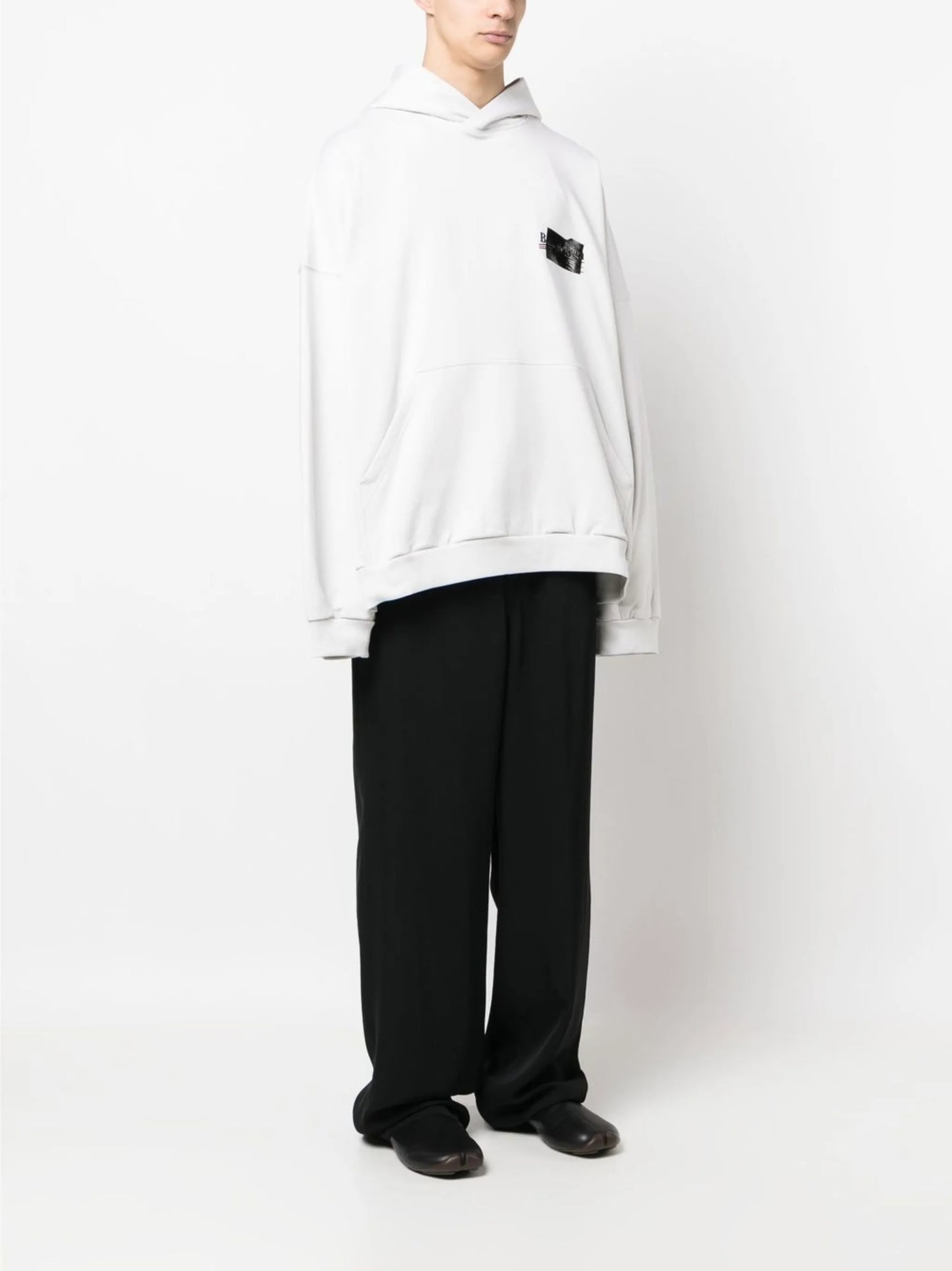 logo-print hoodie