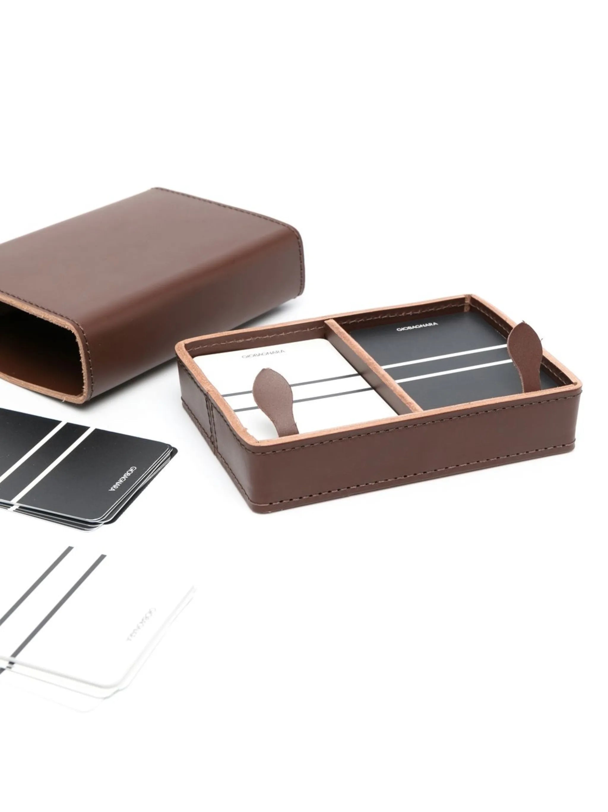 Etna playing card holder