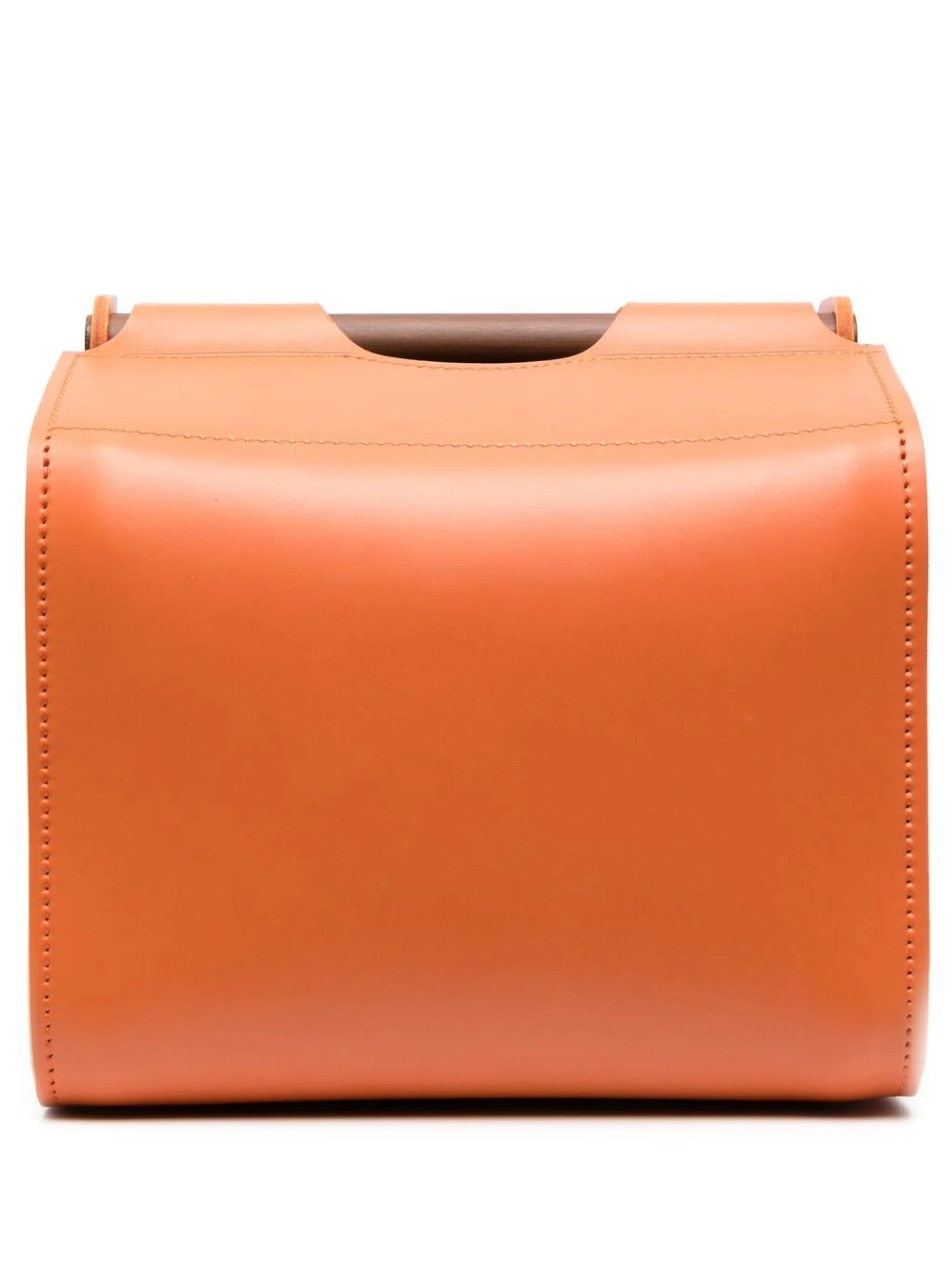 Jota leather storage basket