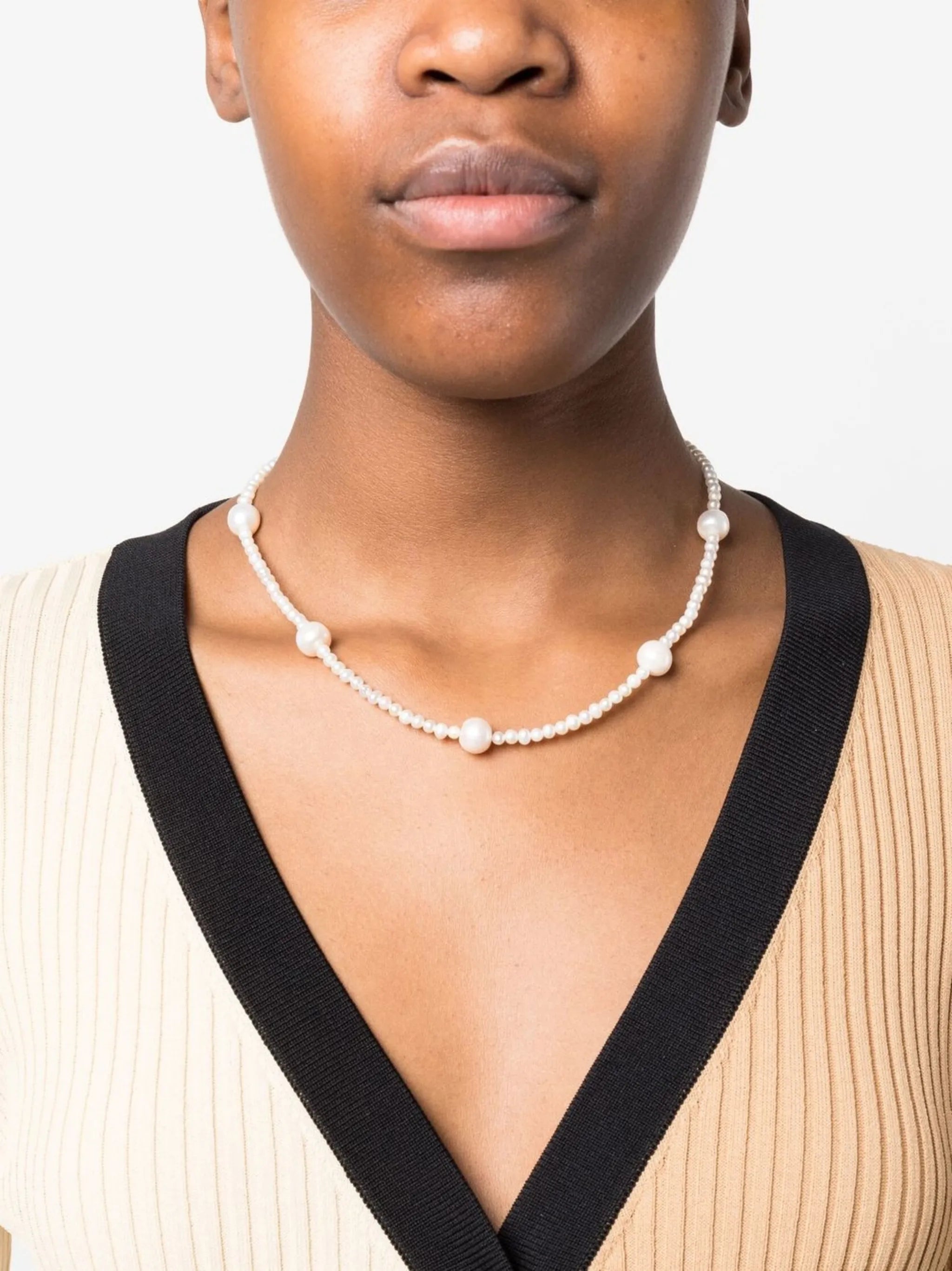 beaded pearl necklace