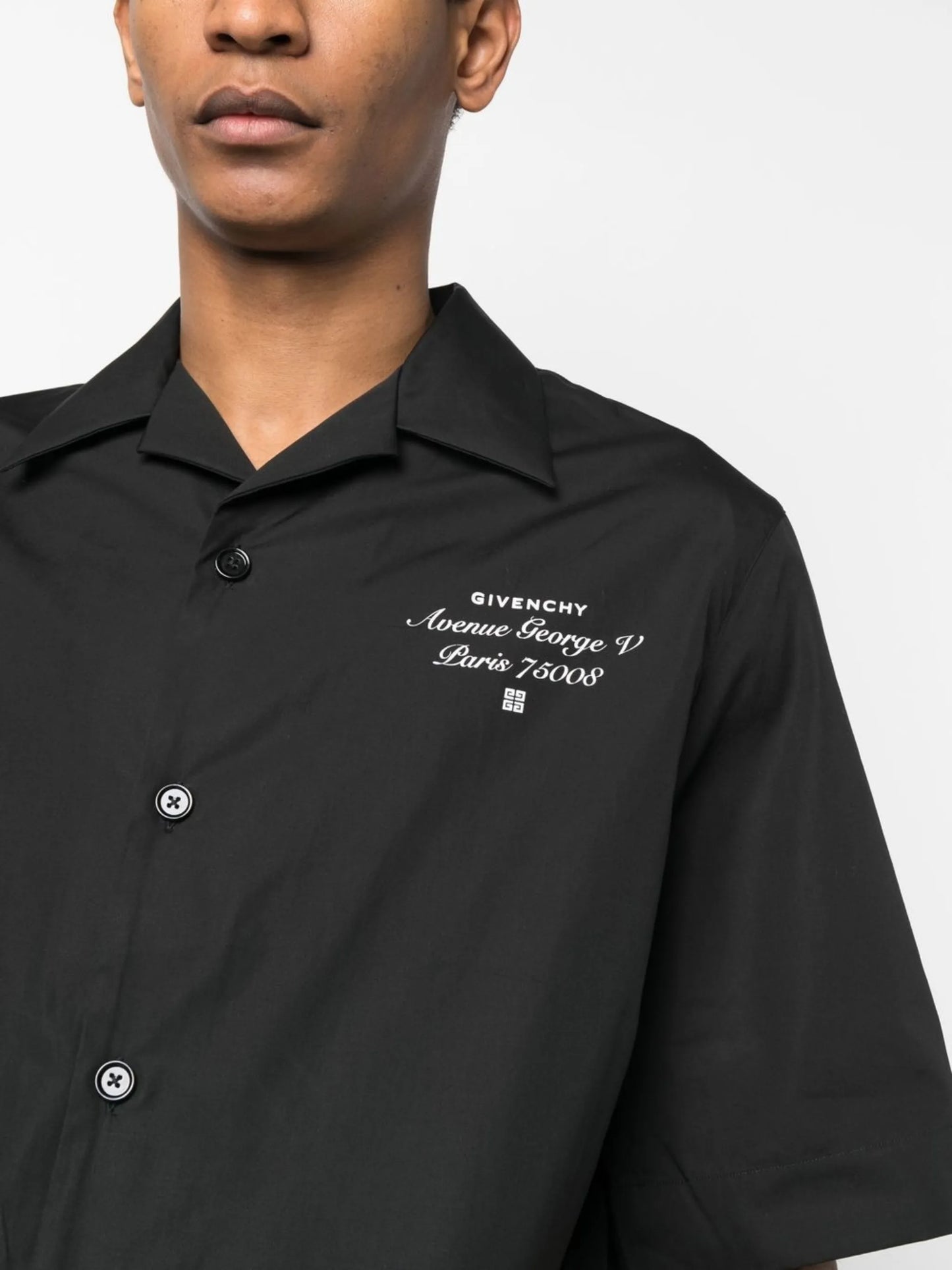 logo-embroidered short-sleeved shirt
