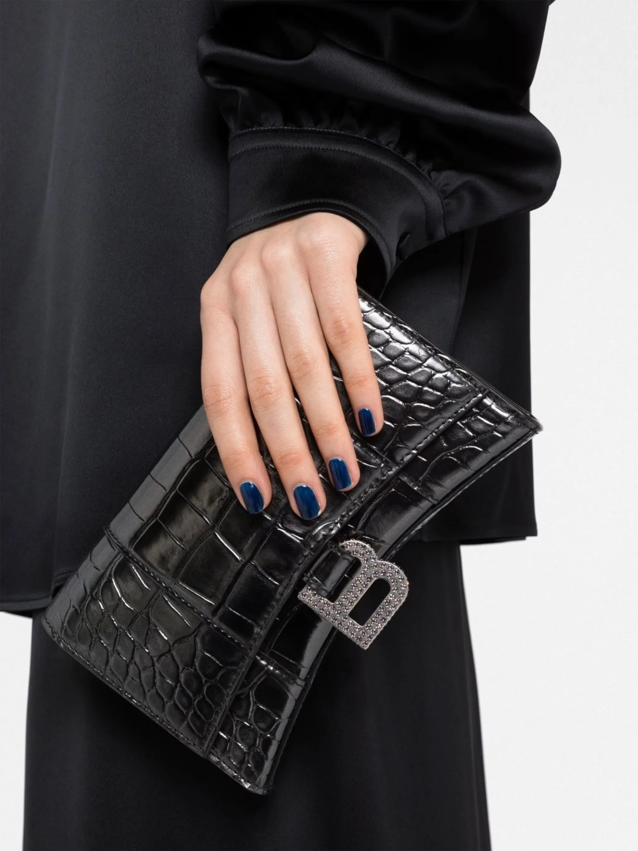 Hourglass mini bag
