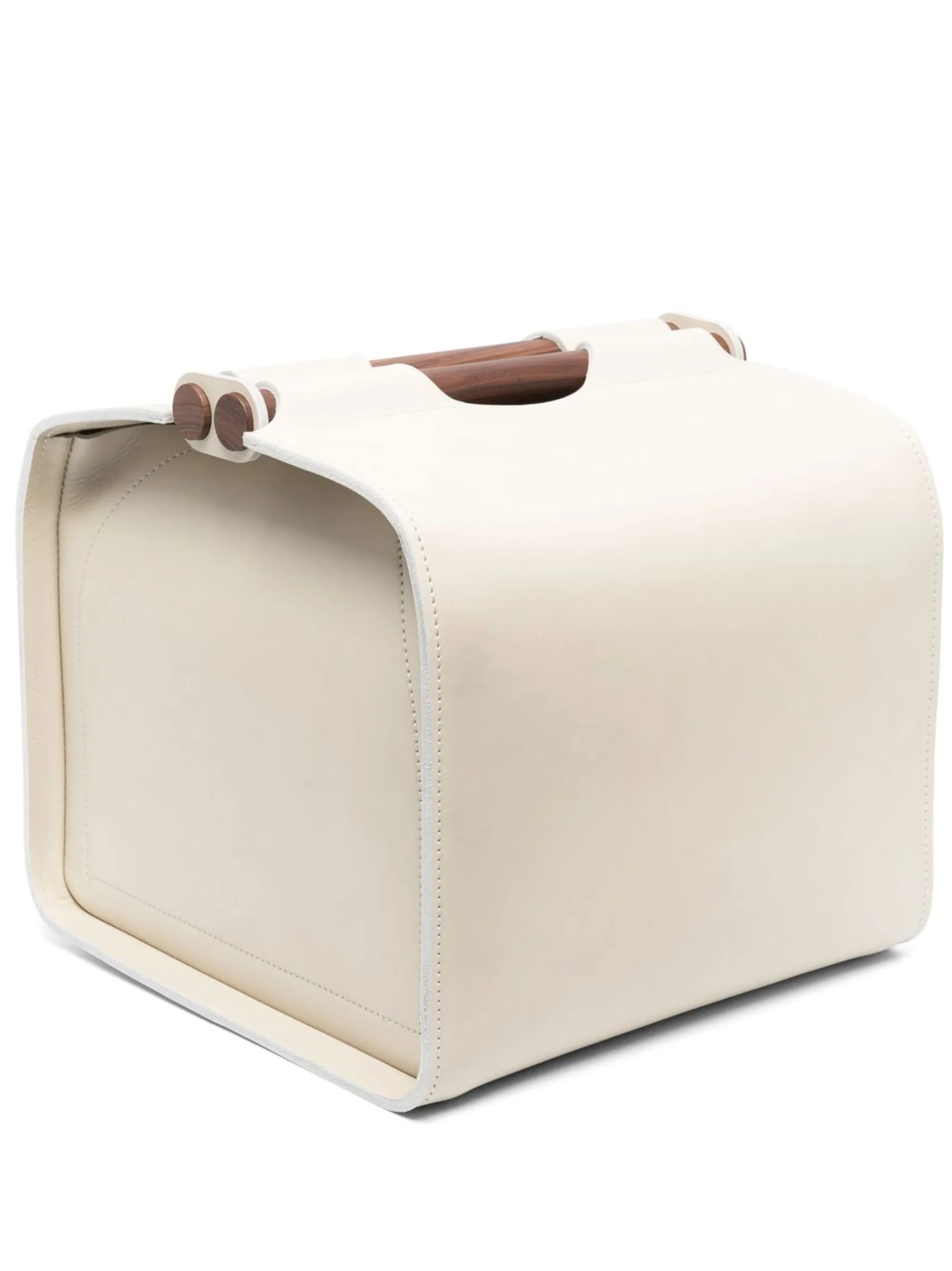 Jota leather storage basket