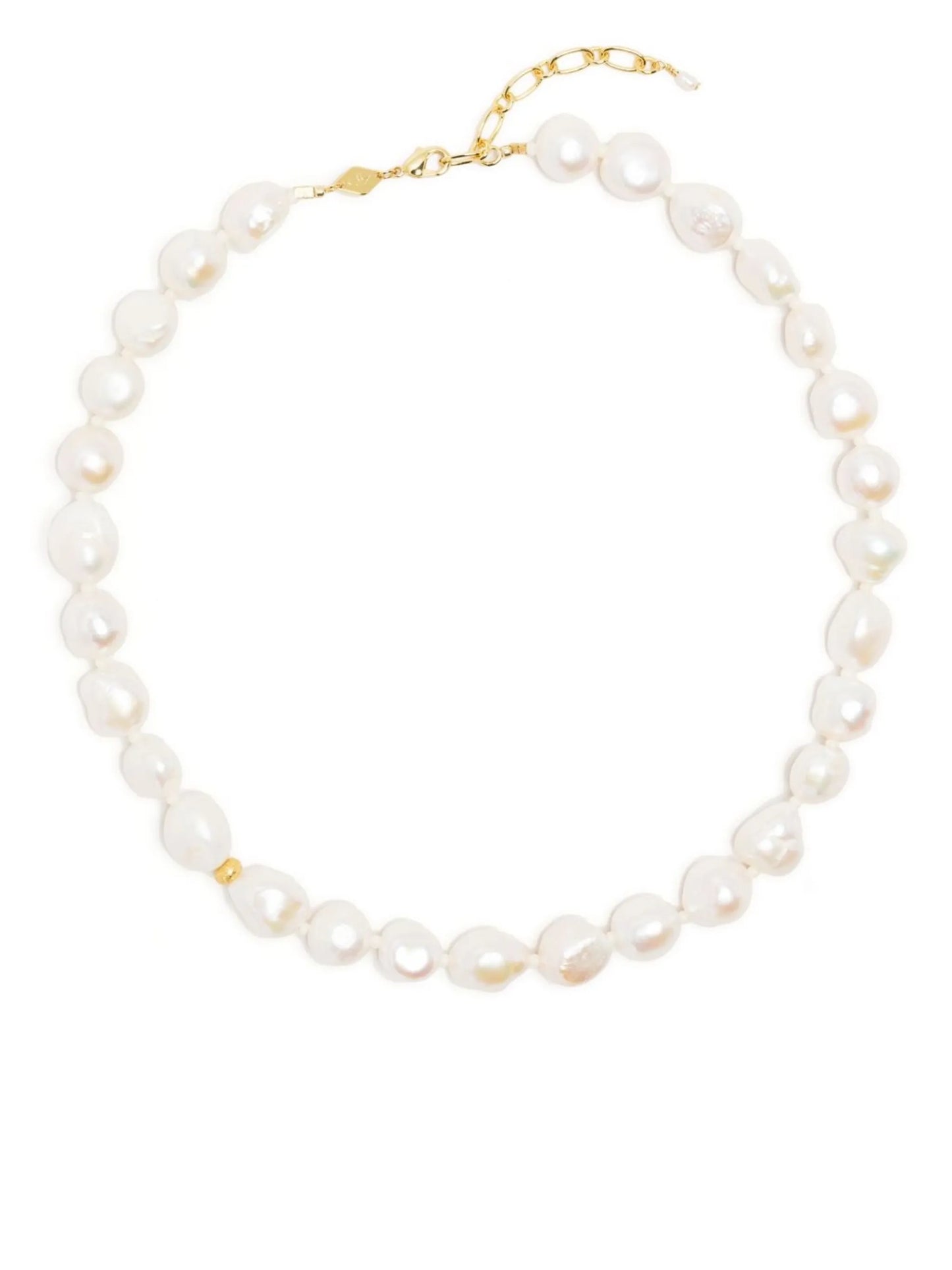 Stellar pearl necklace