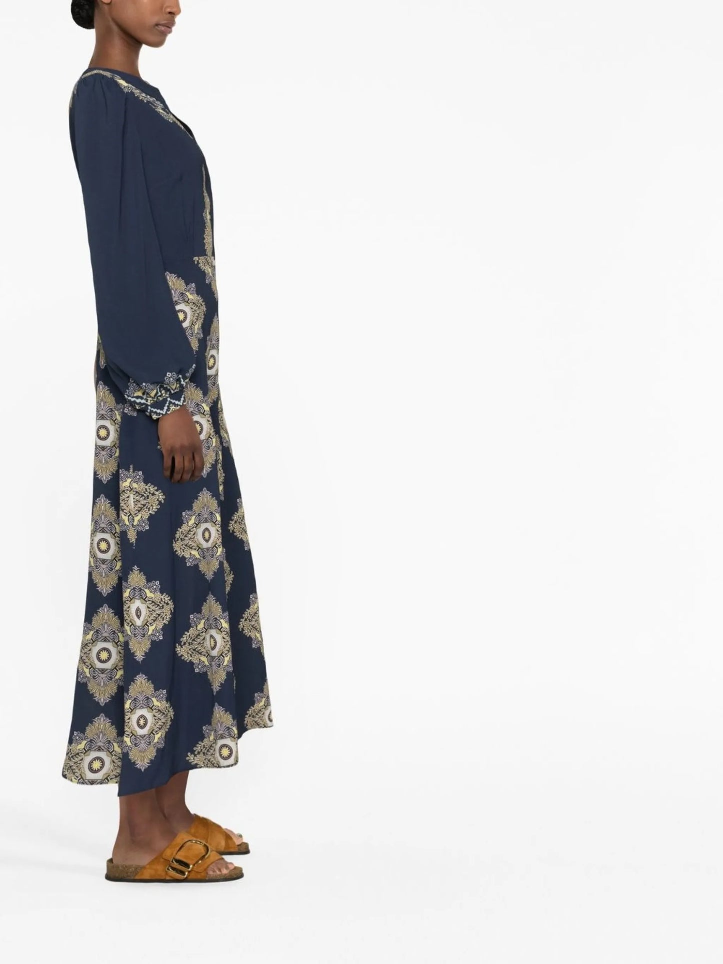 embroidered-design long-sleeve dress