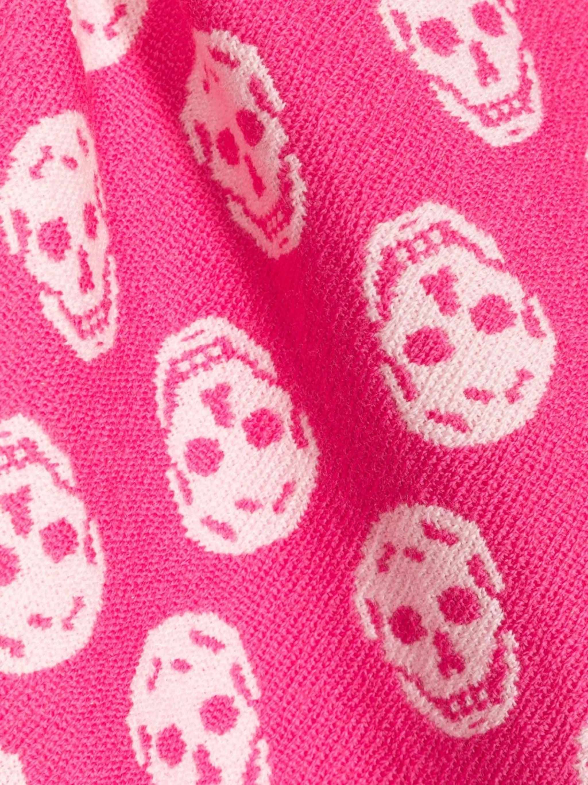 skull-print wool scarf