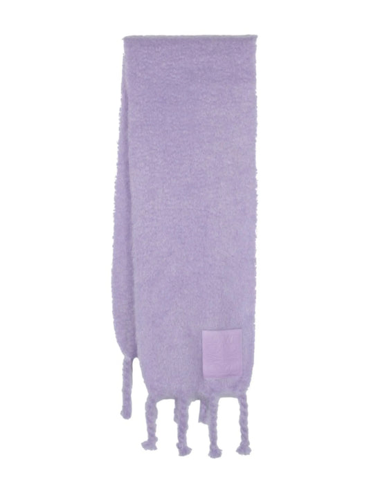 chunky logo-patch scarf