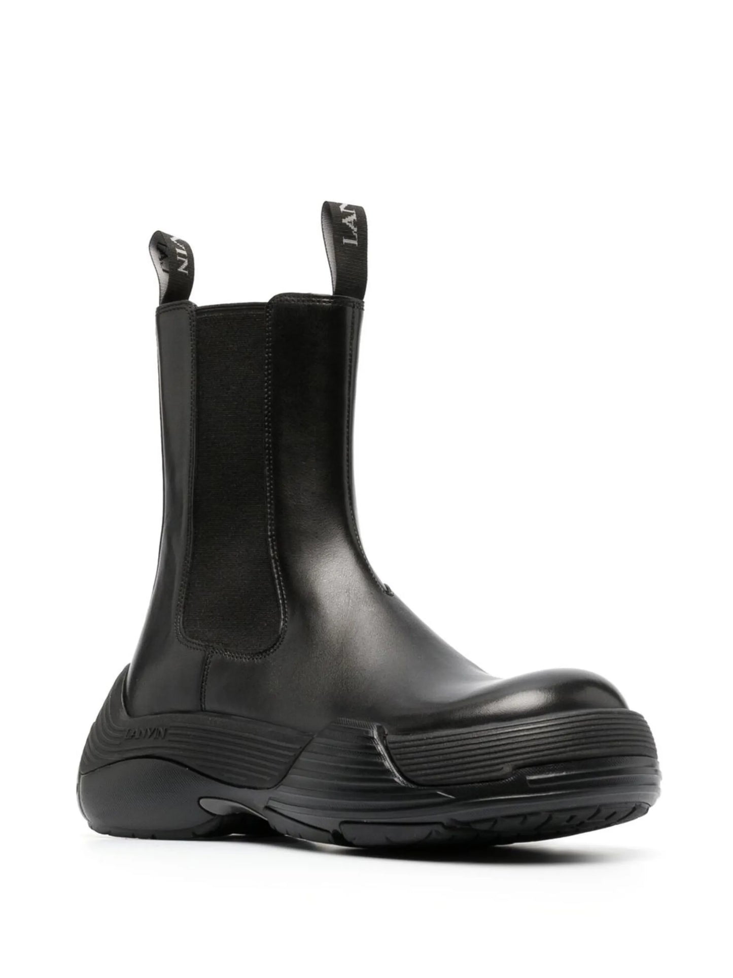 round-toe pull-tab boots