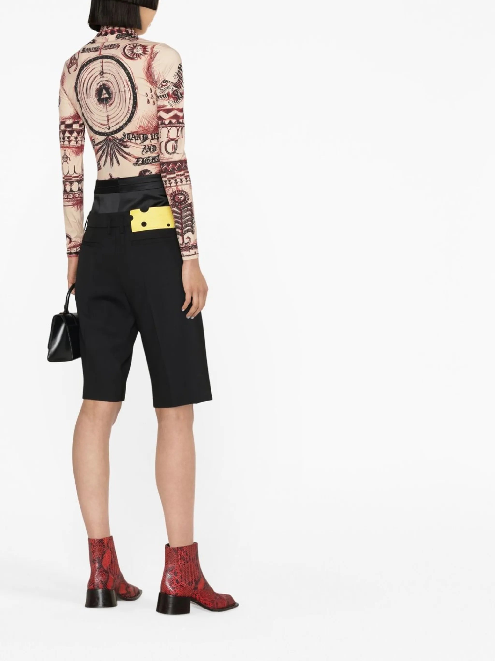 graphic-print long-sleeve top