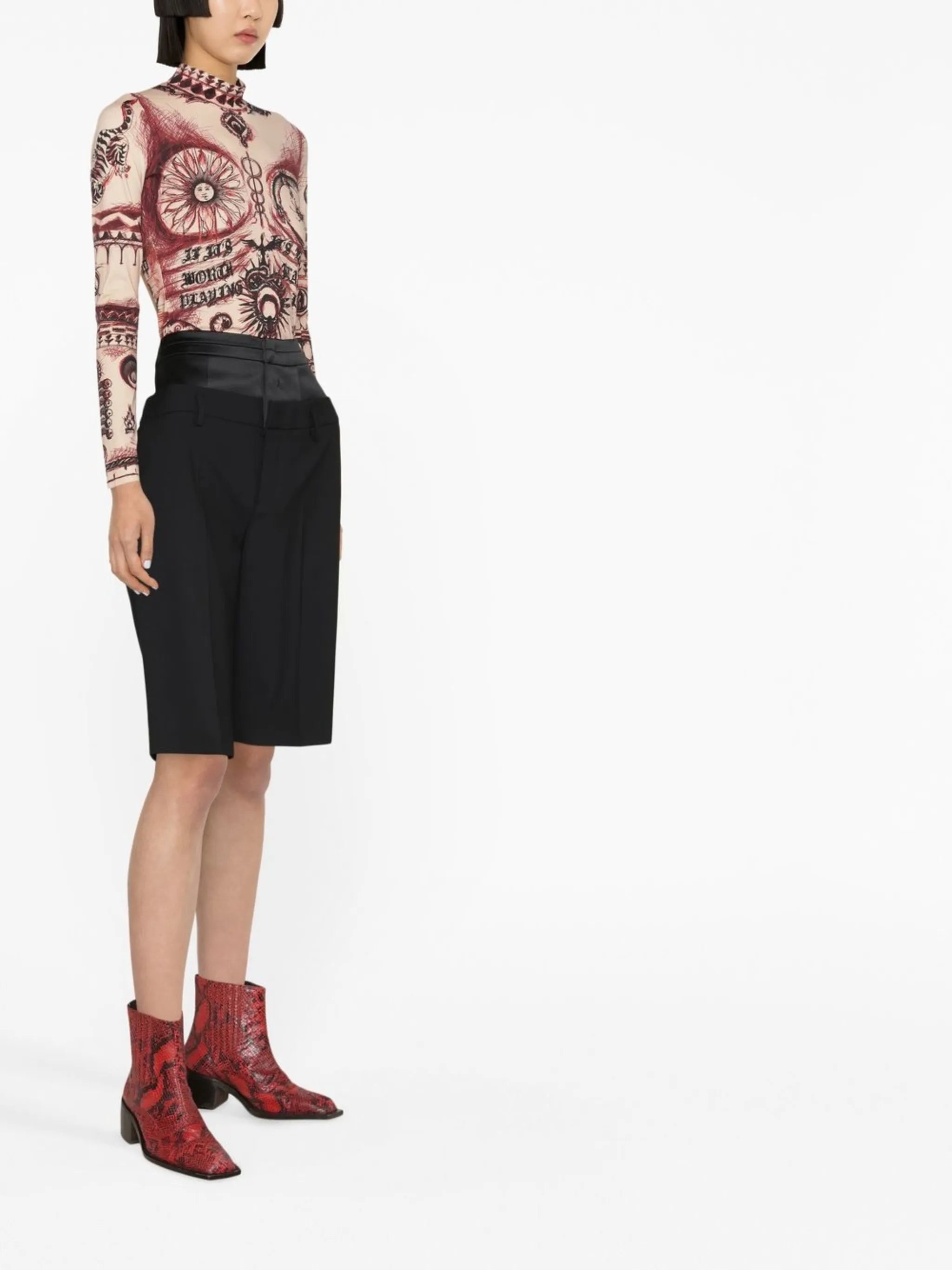 graphic-print long-sleeve top