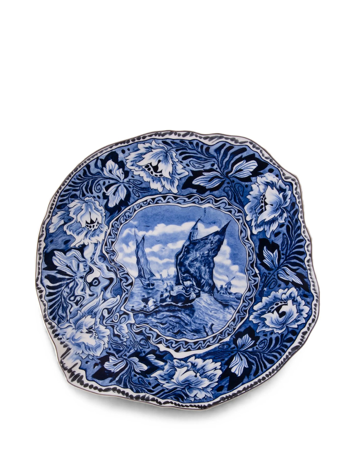 Classics on Acid Maastricht Ship dinner plate