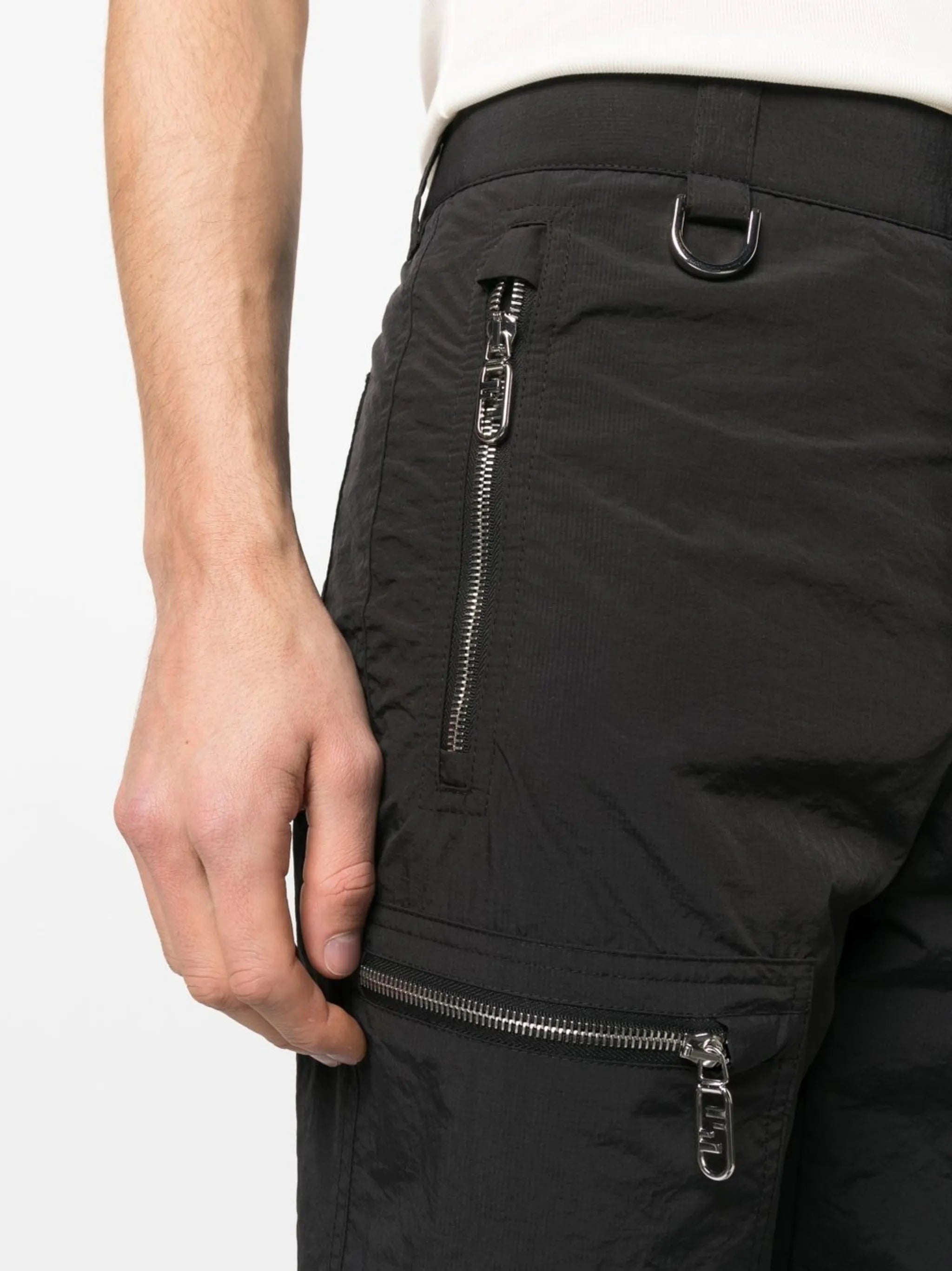 zip-pockets slim trousers