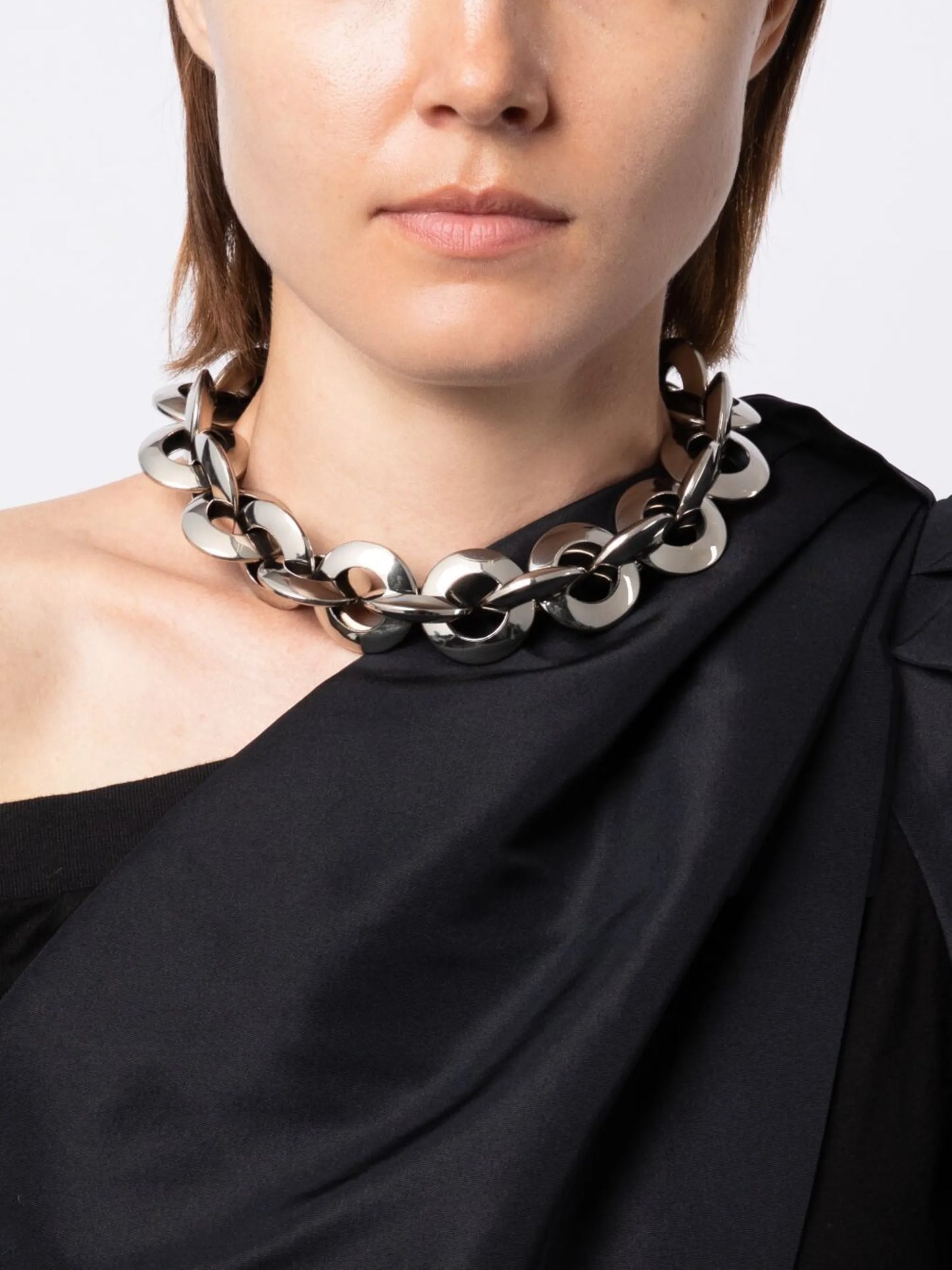 Eyelet chain choker necklace