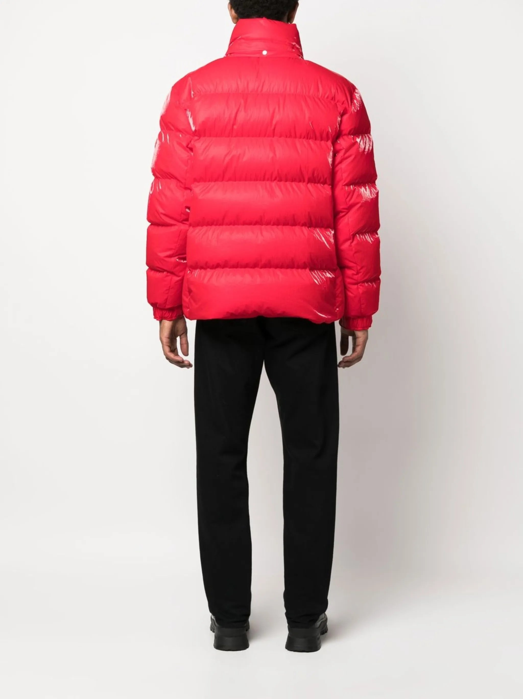 padded-design zipped-up jacket