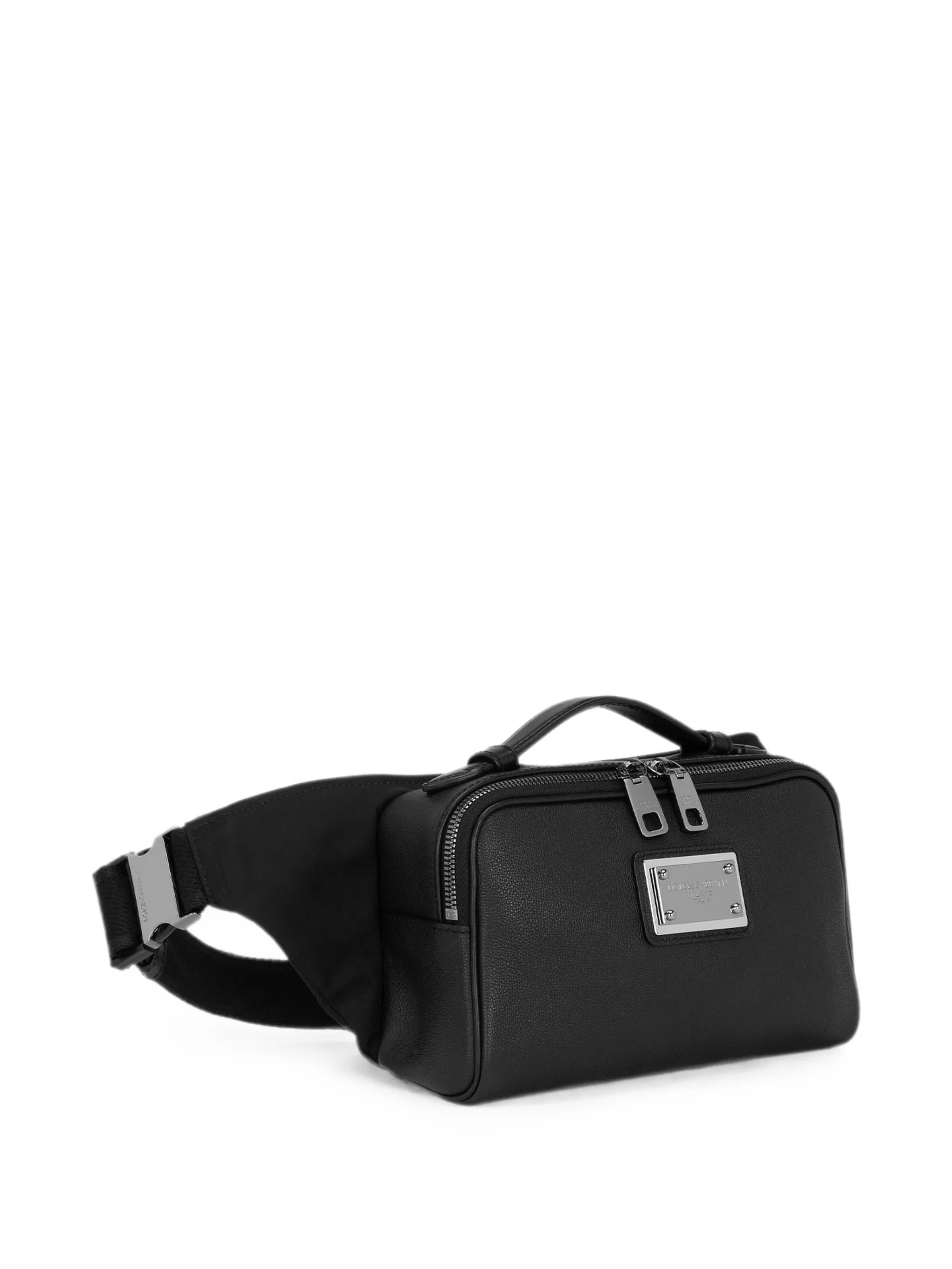 grainy belt bag