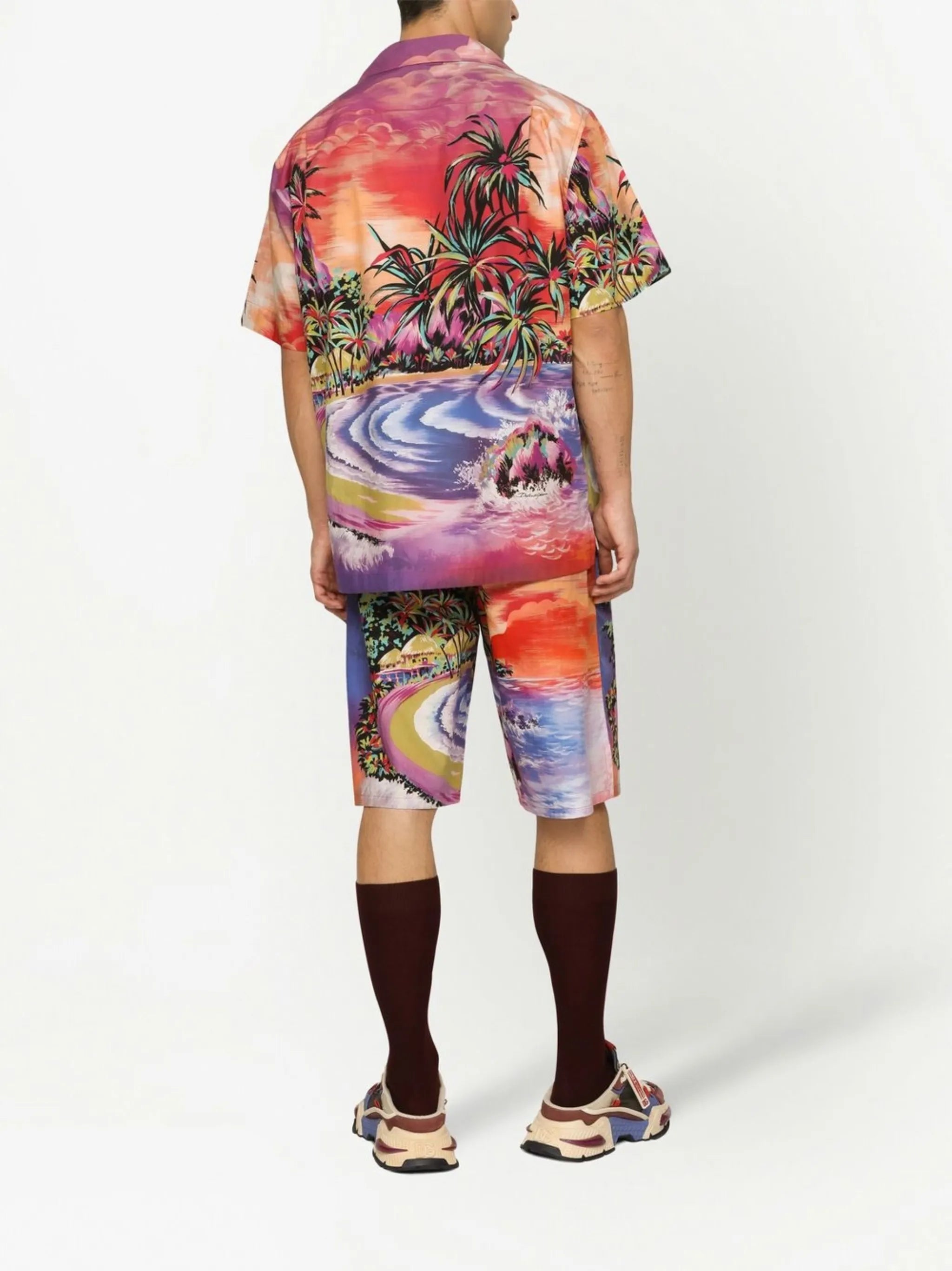 graphic-print short-sleeve shirt