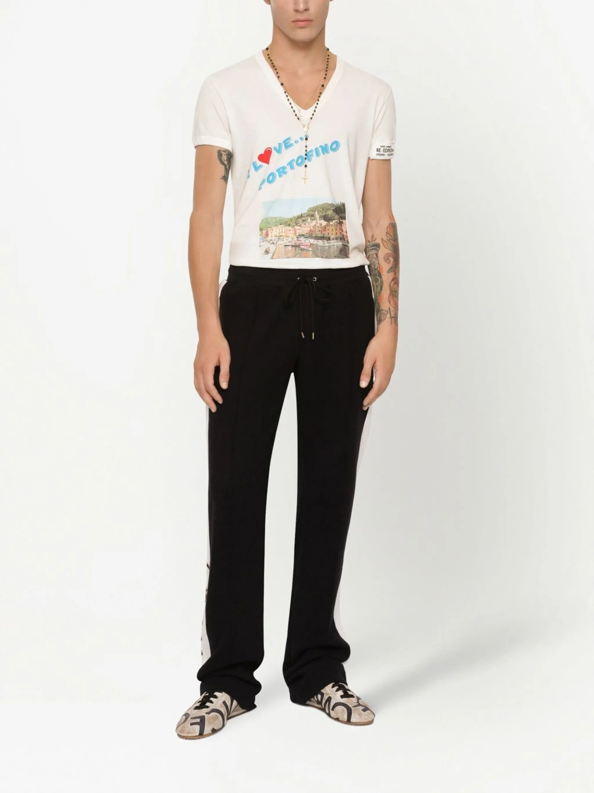 graphic print V-neck T-shirt