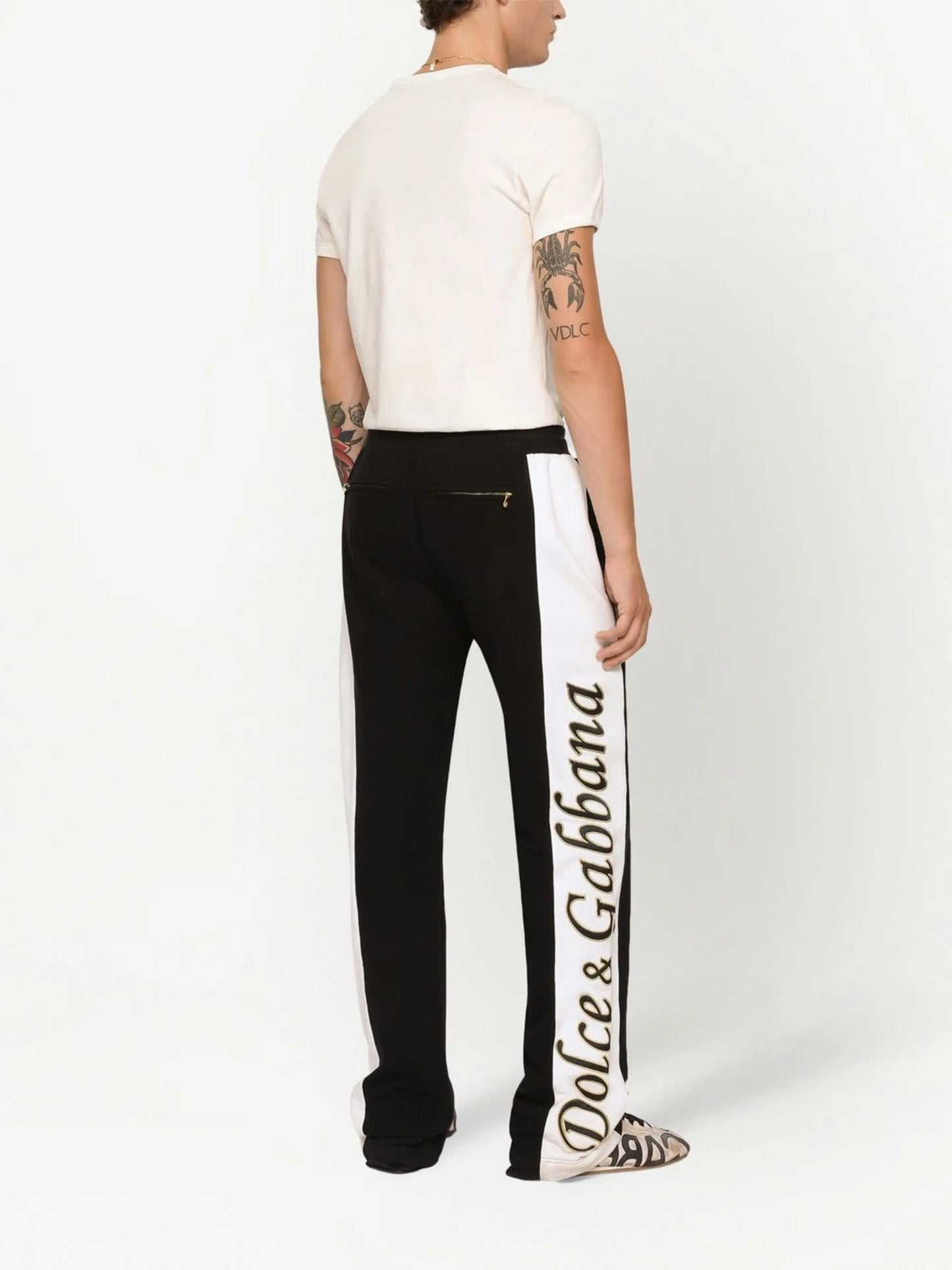 graphic print V-neck T-shirt