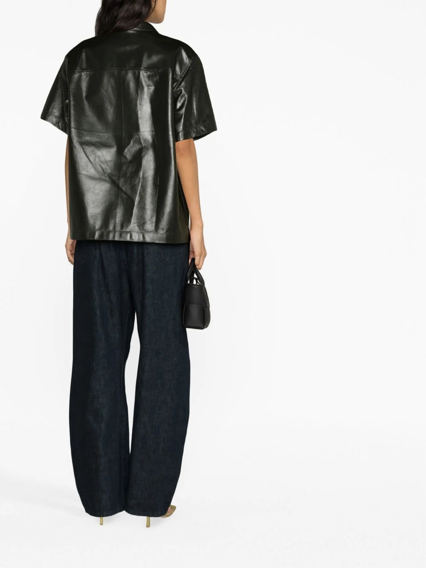 short-sleeved leather shirt