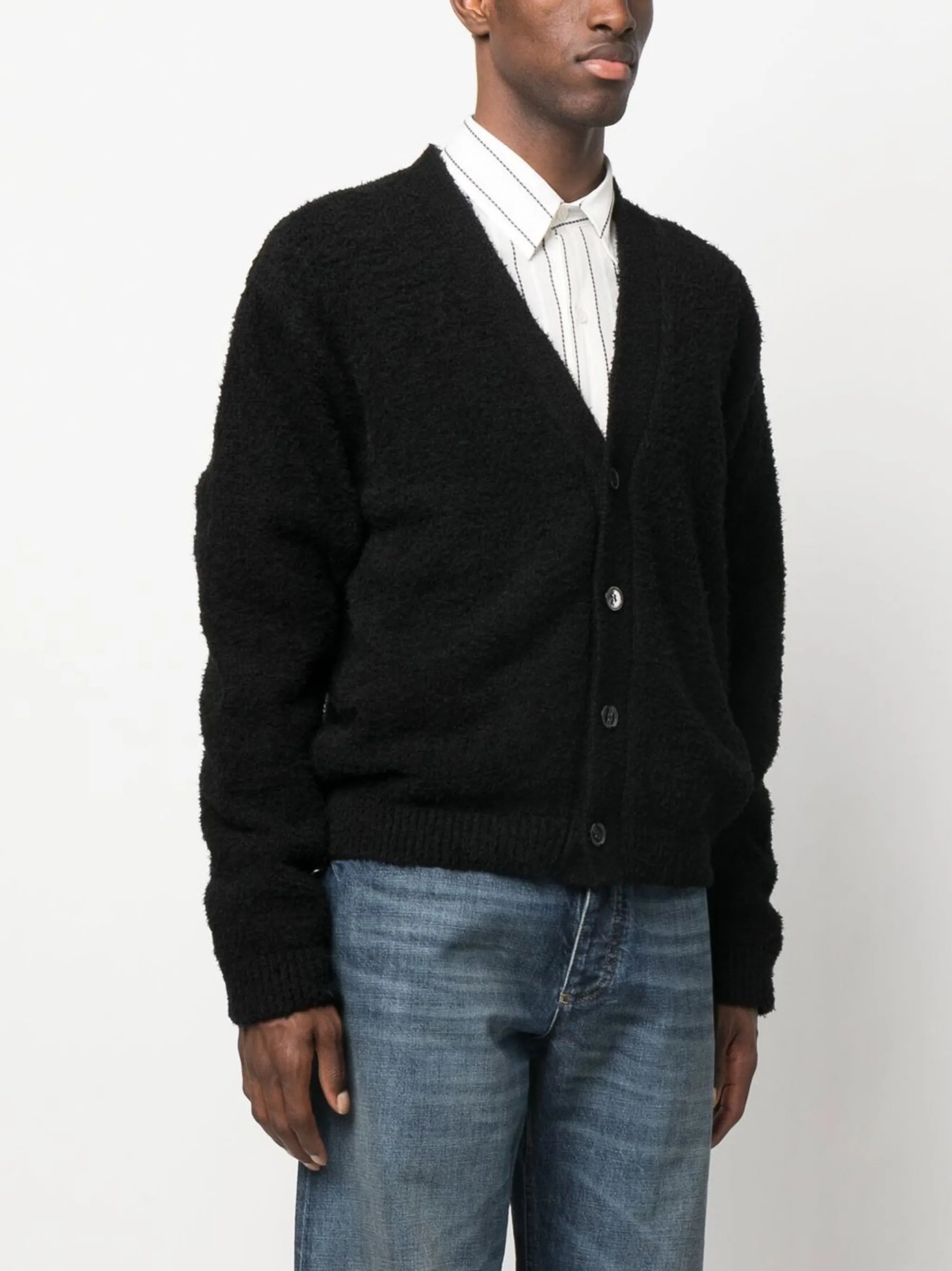 long-sleeved knitted cardigan