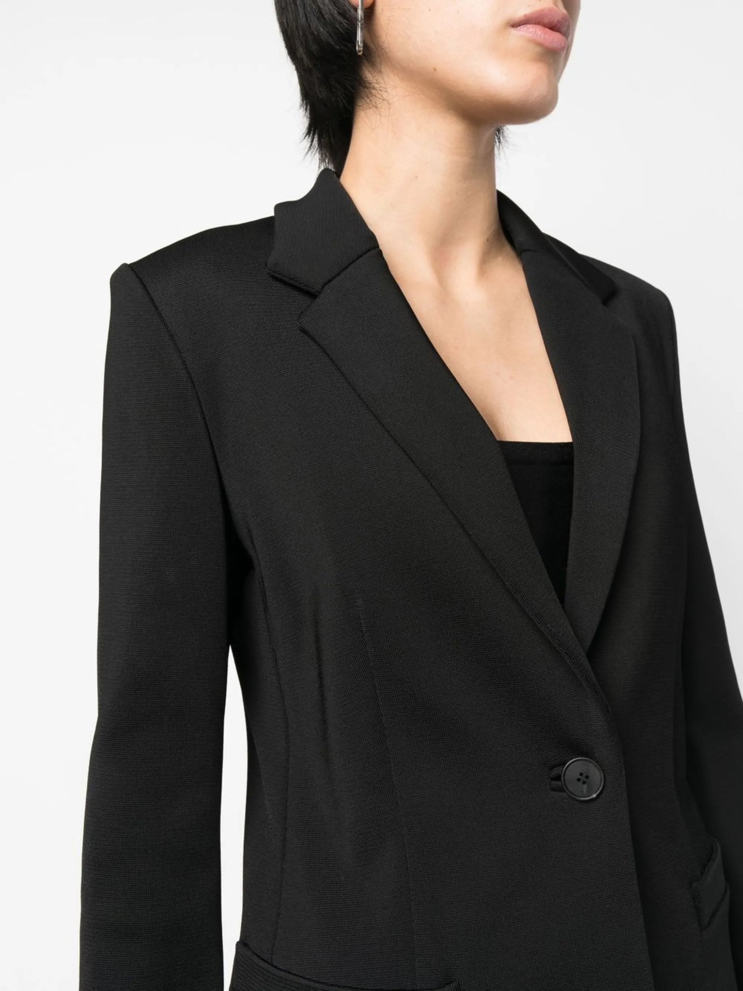 single button blazer