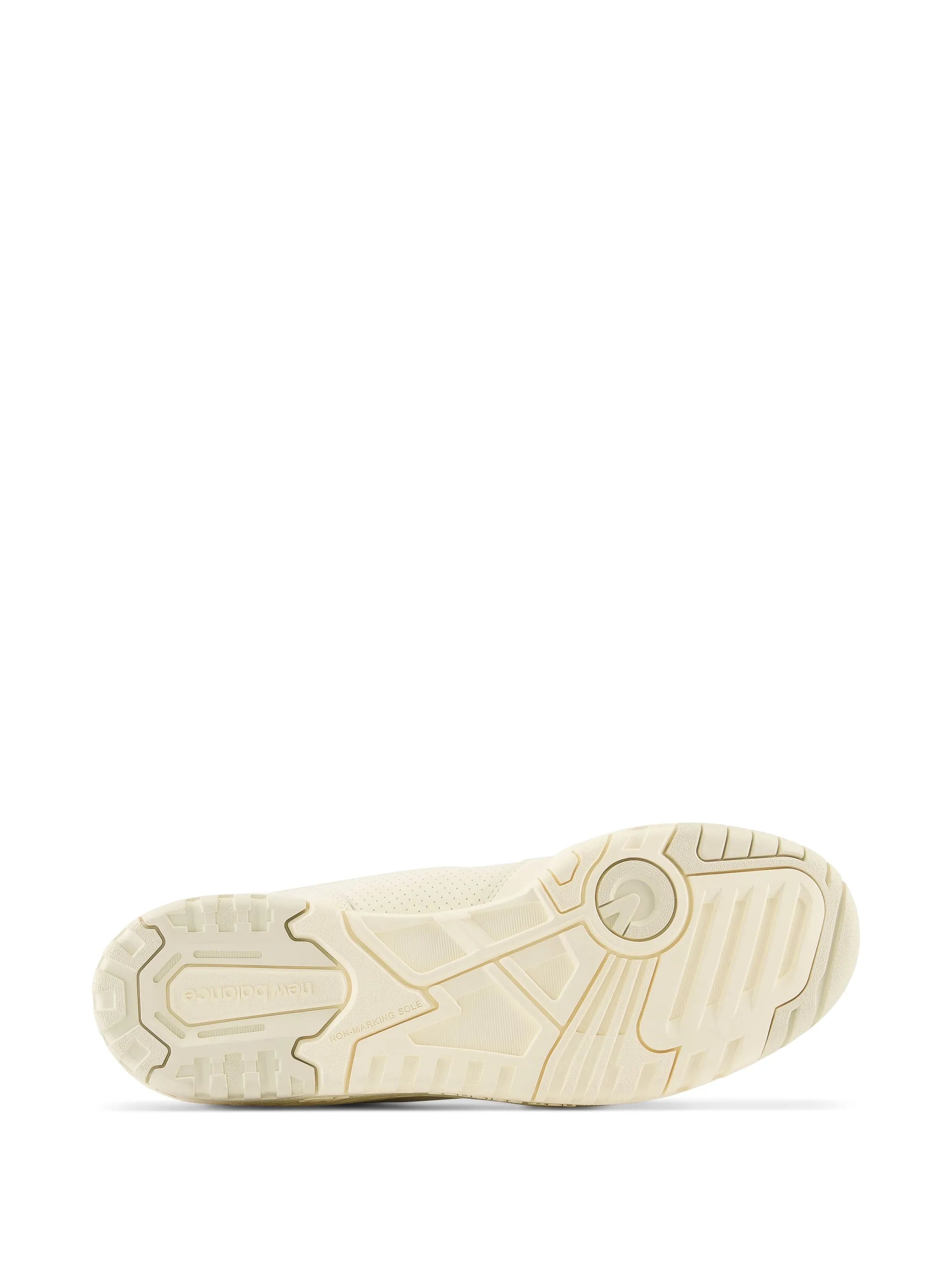 550 low-top sneakers