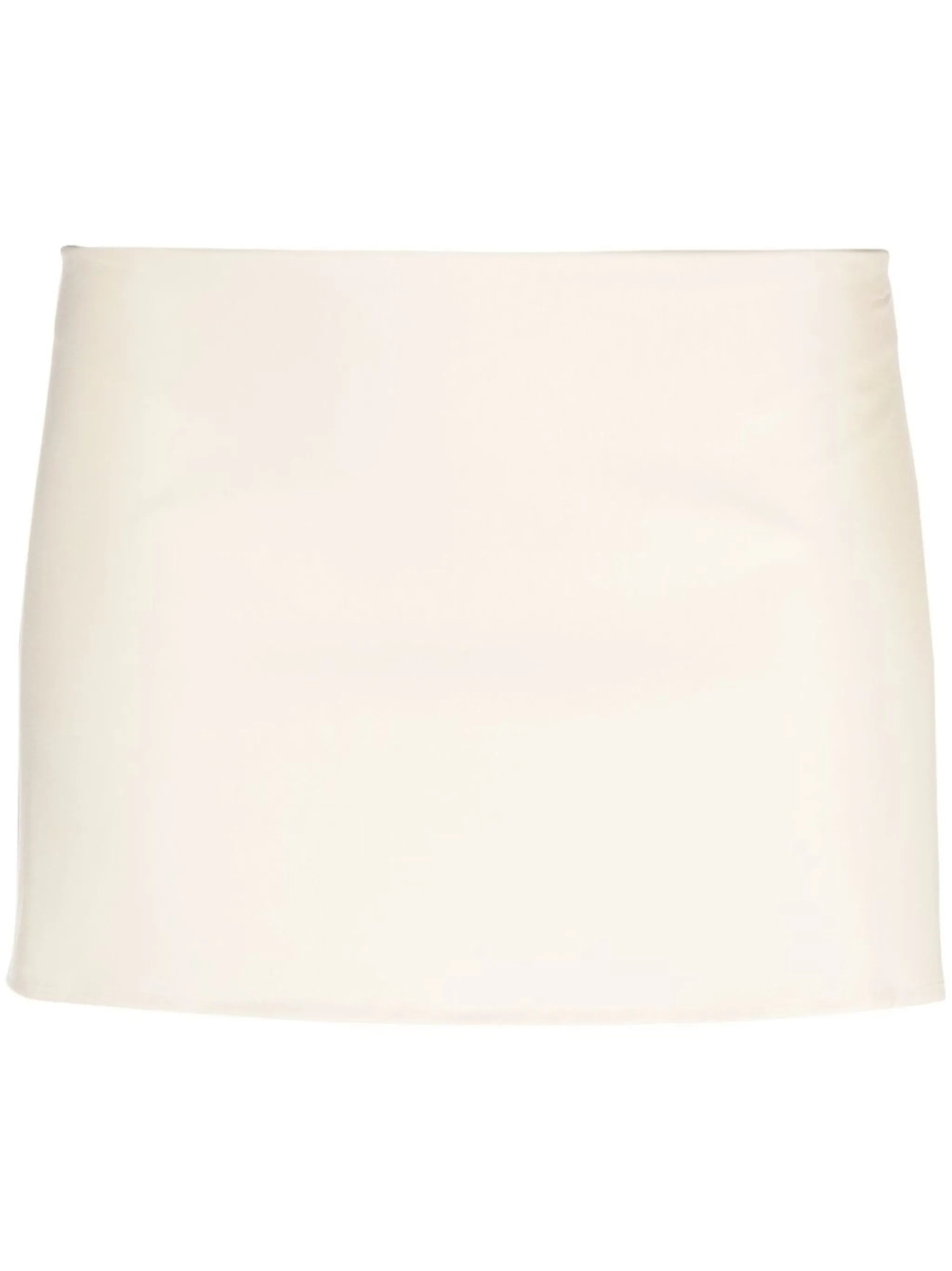 low-rise mini skirt
