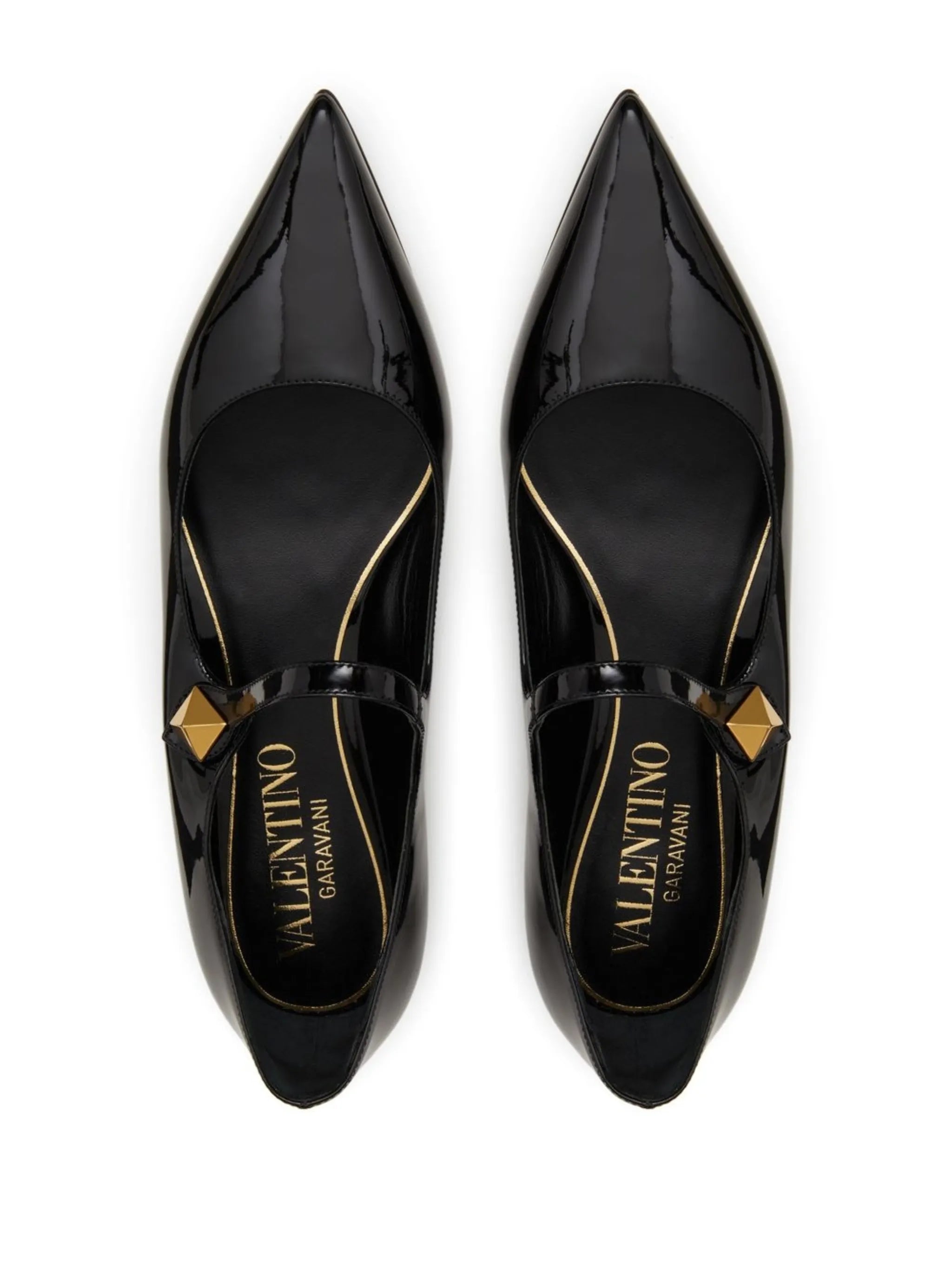 Tiptoe patent leather ballerinas