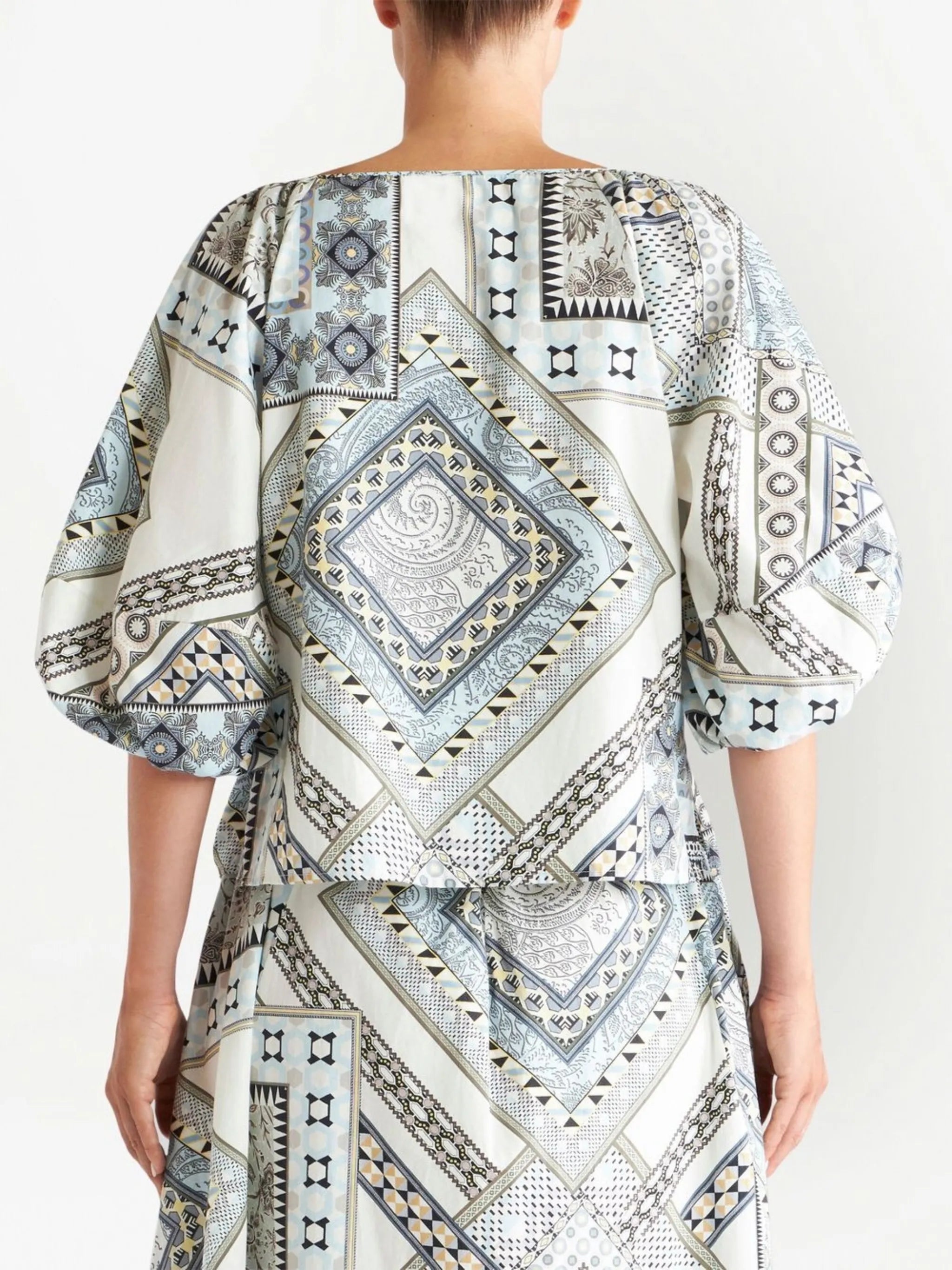 pouch-print cotton top