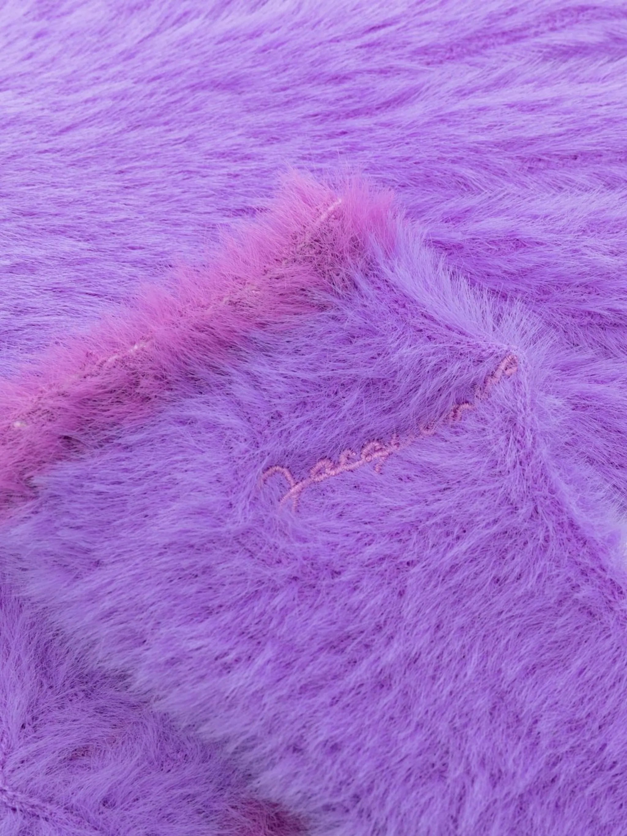 Les gants Neve fluffy gloves