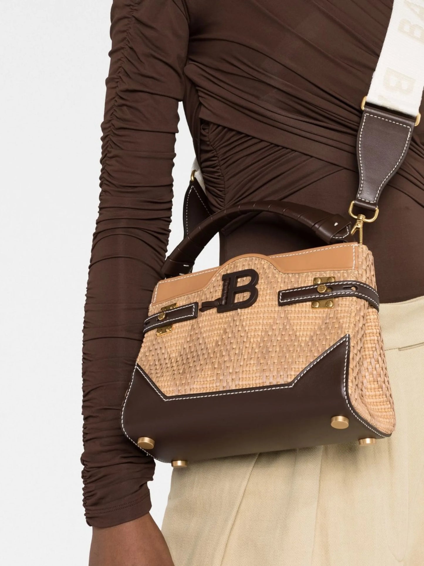 B-Buzz 22 raffia tote bag