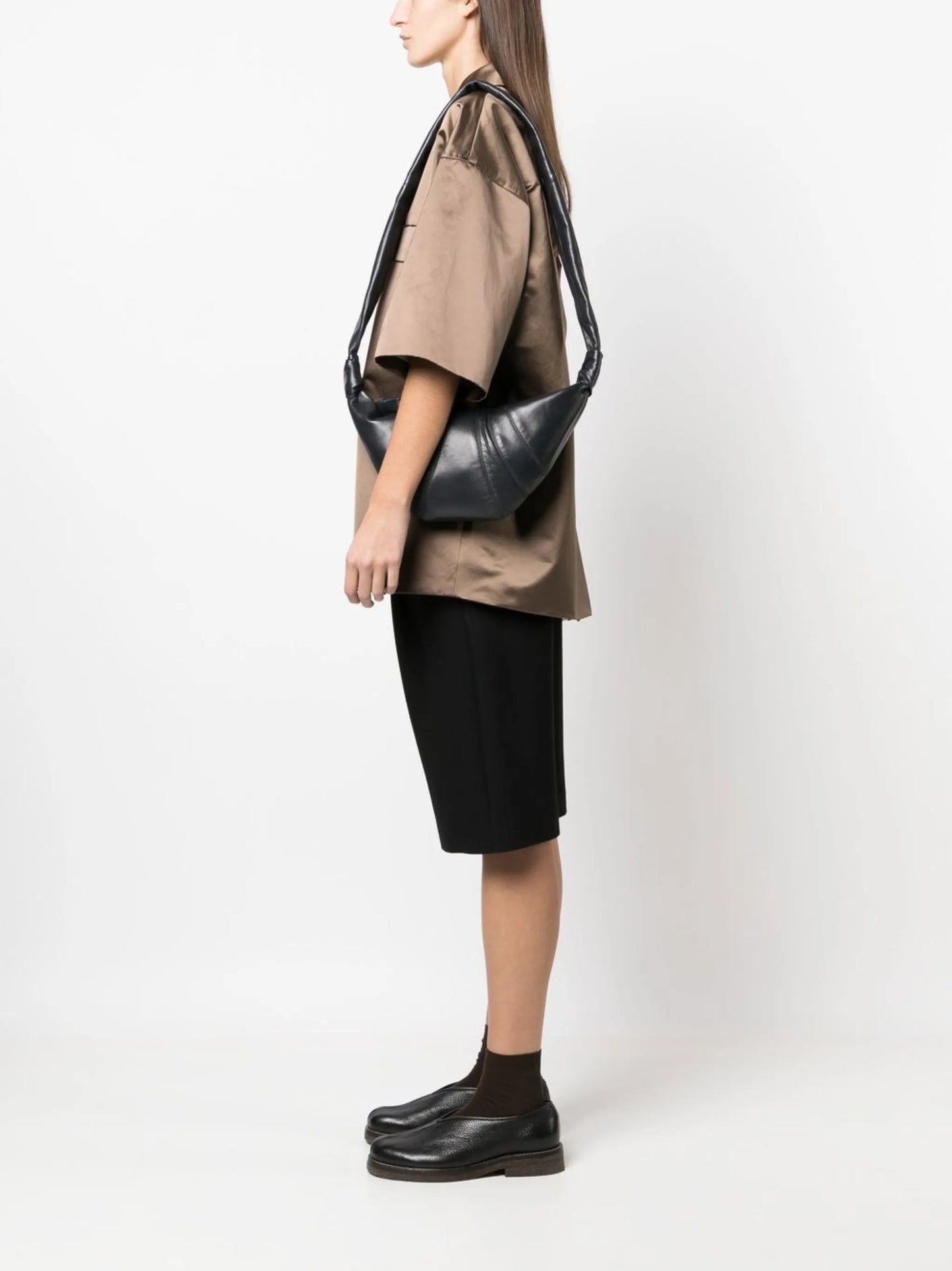 Small Croissant leather bag