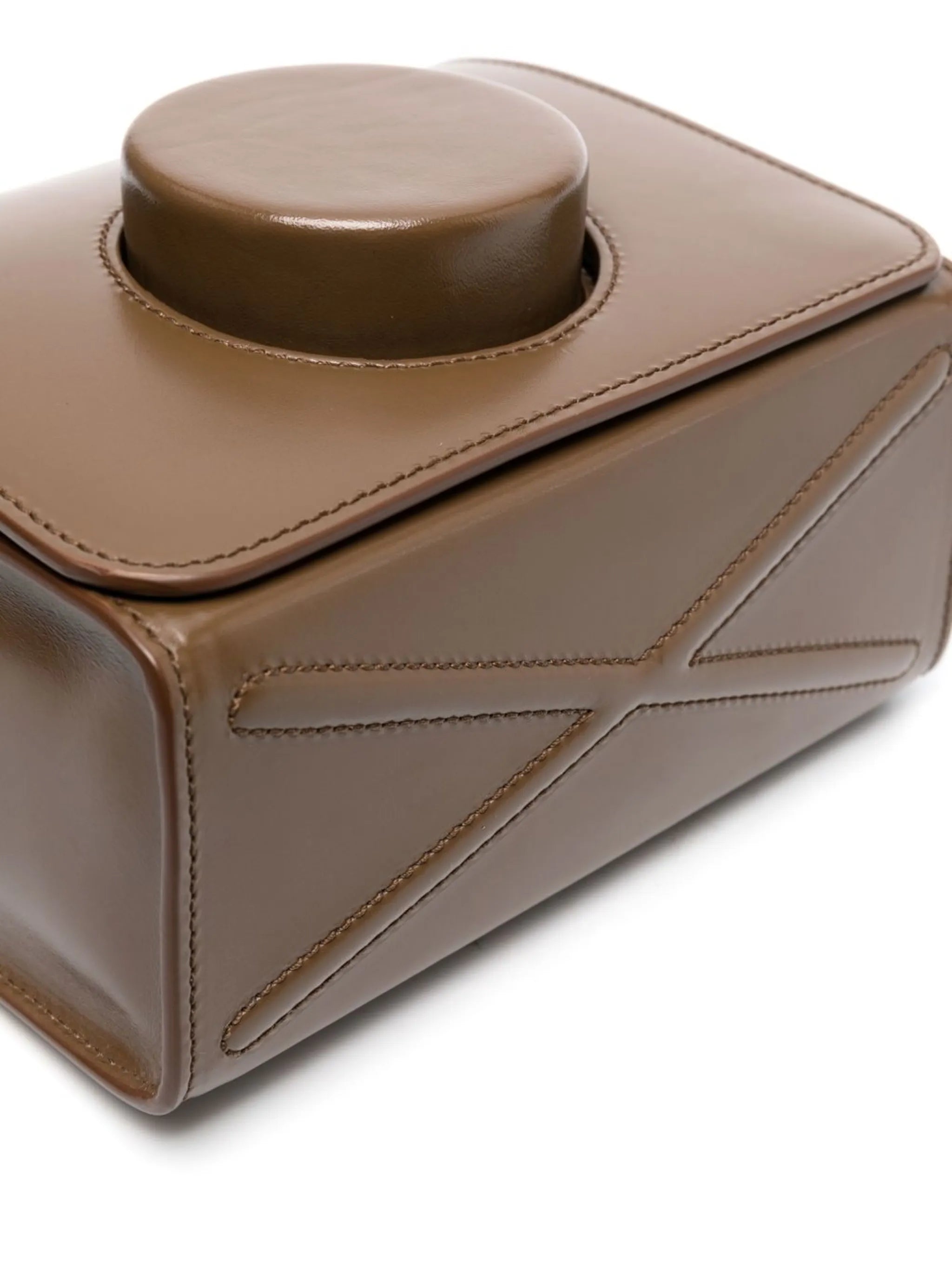 Camera boxy crossbody bag
