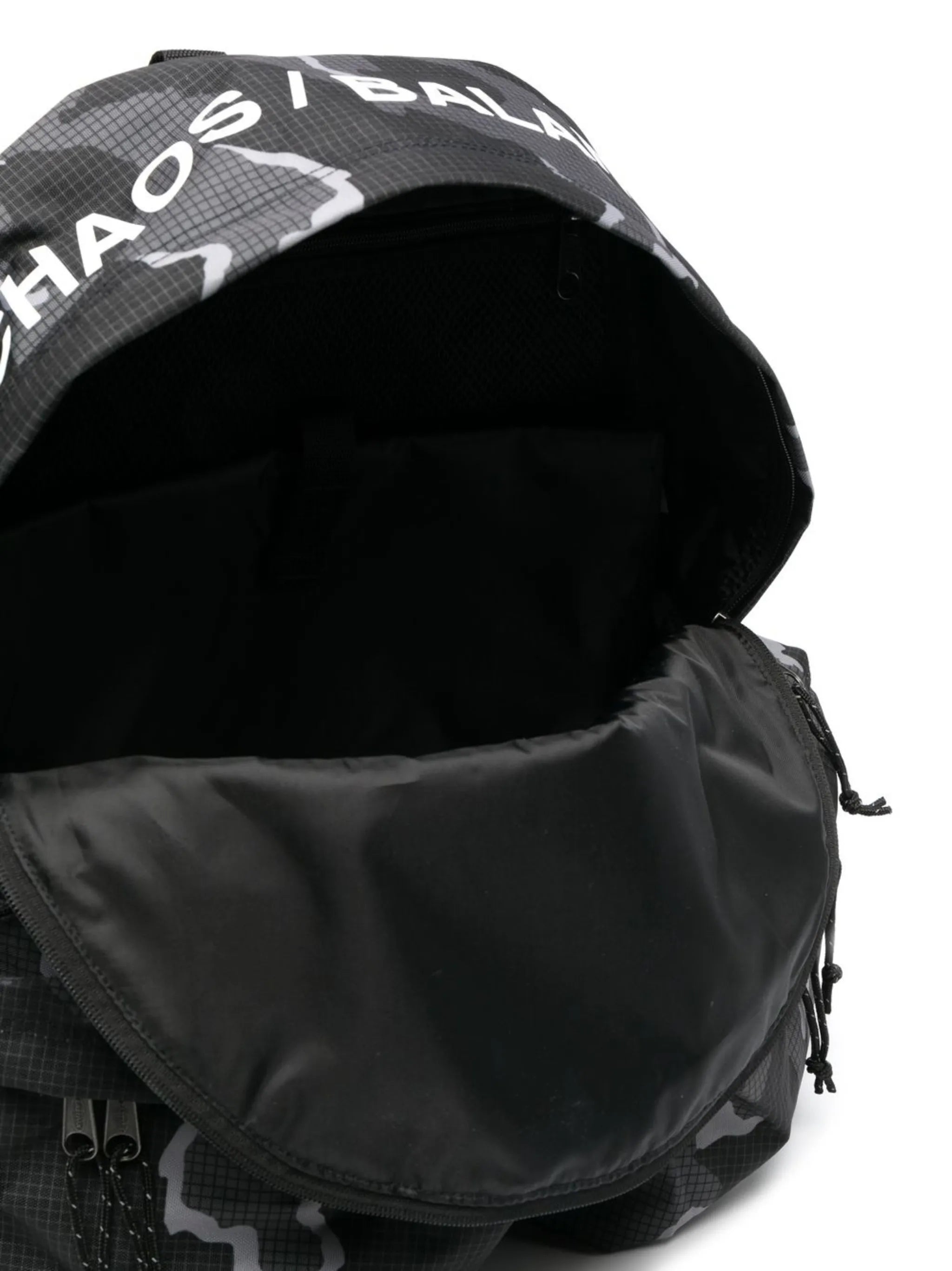 x Undercover Padded Doubl'r Backpack