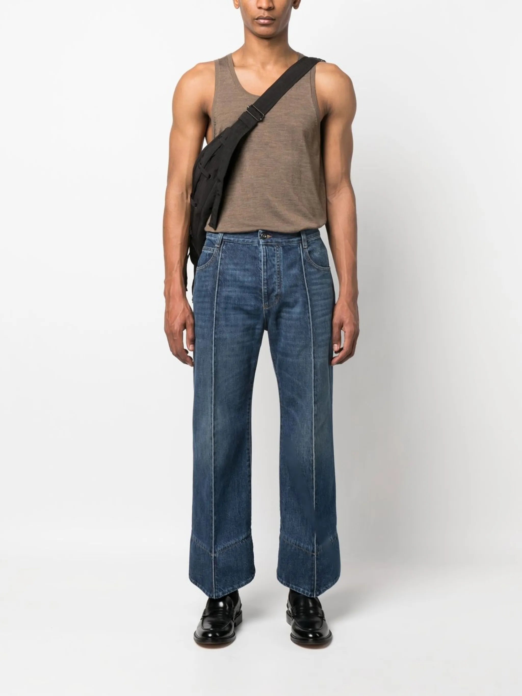 wide-leg cropped jeans