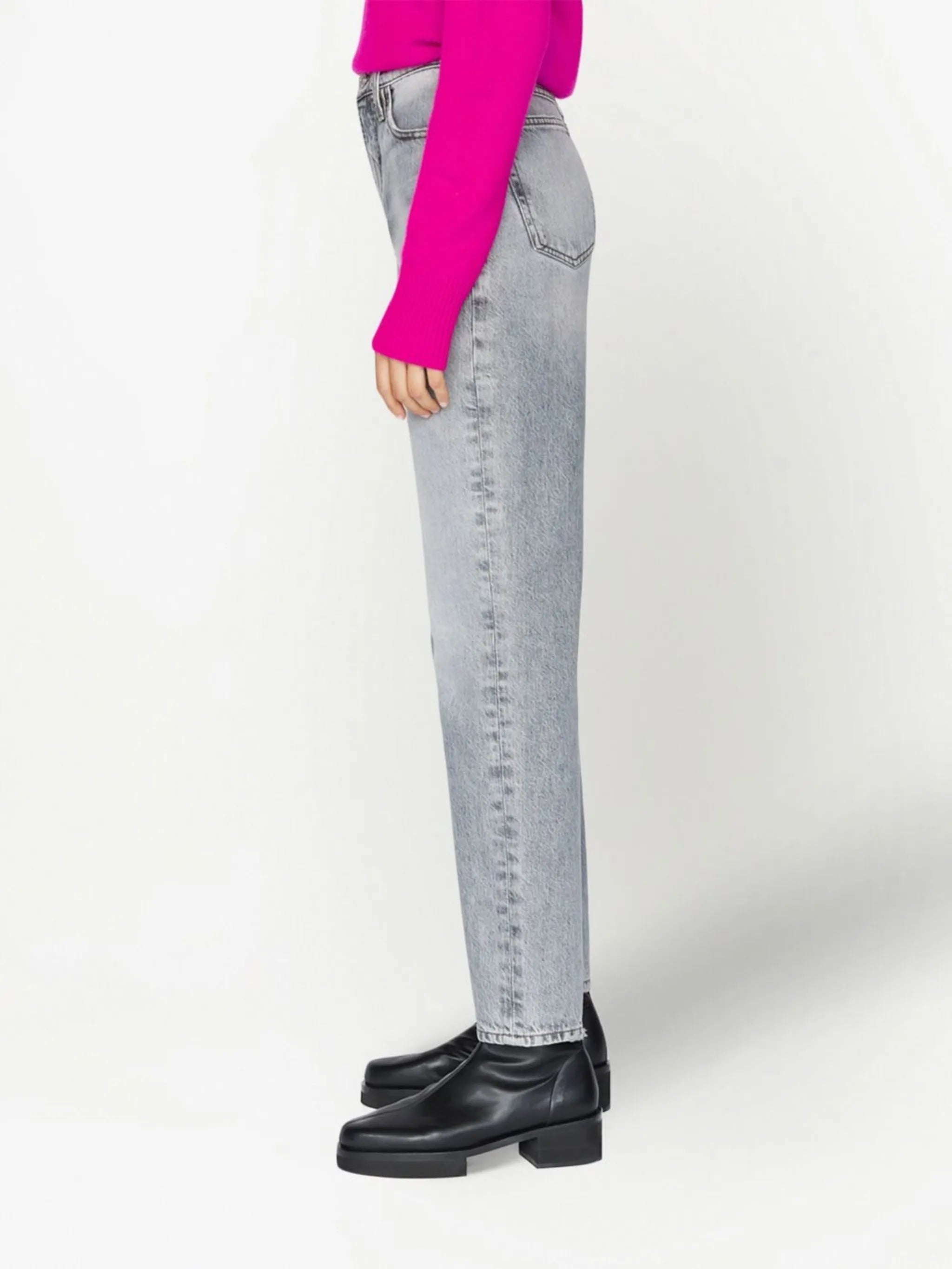 mid-rise straight jeans