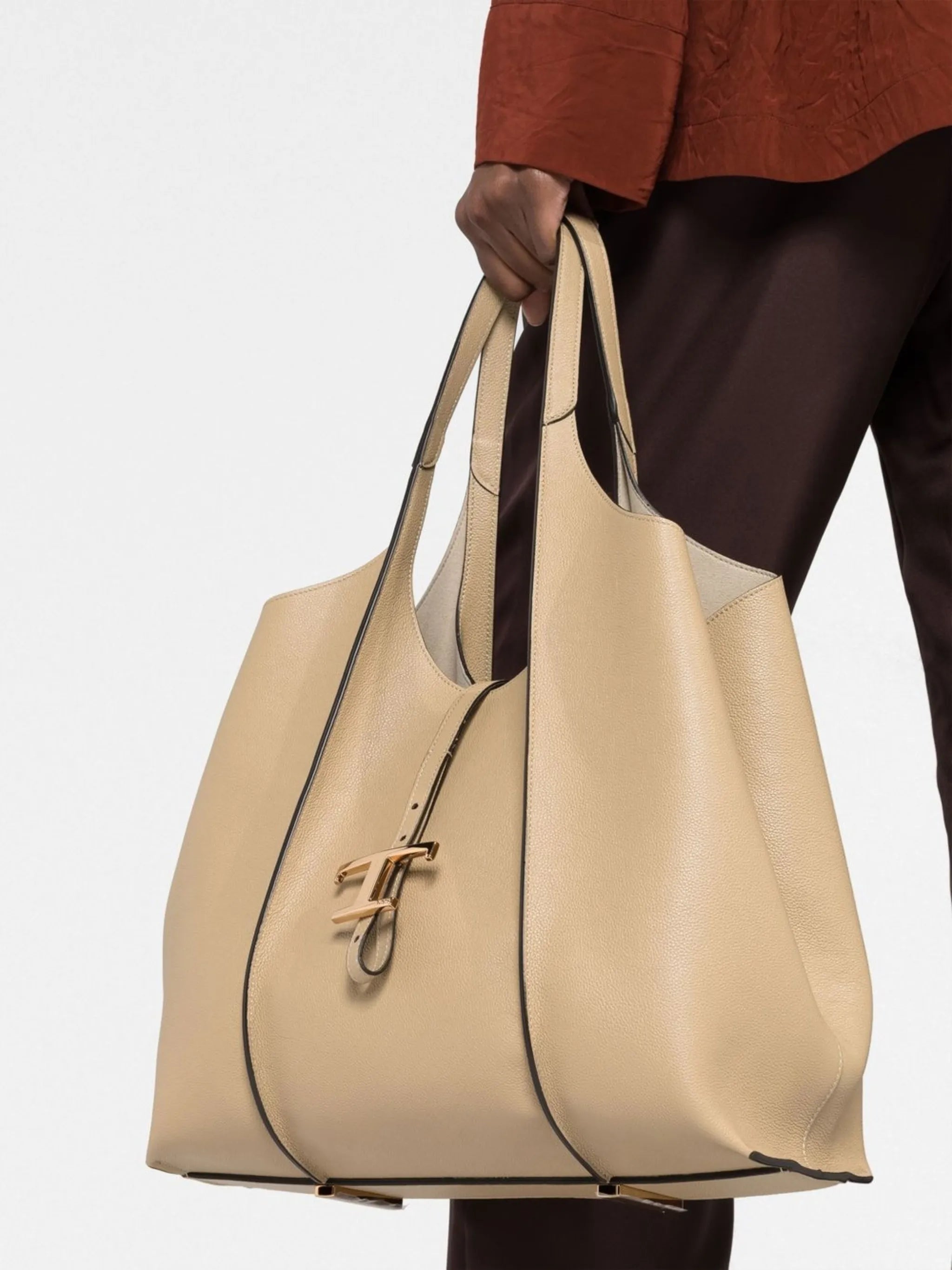 medium leather tote bag