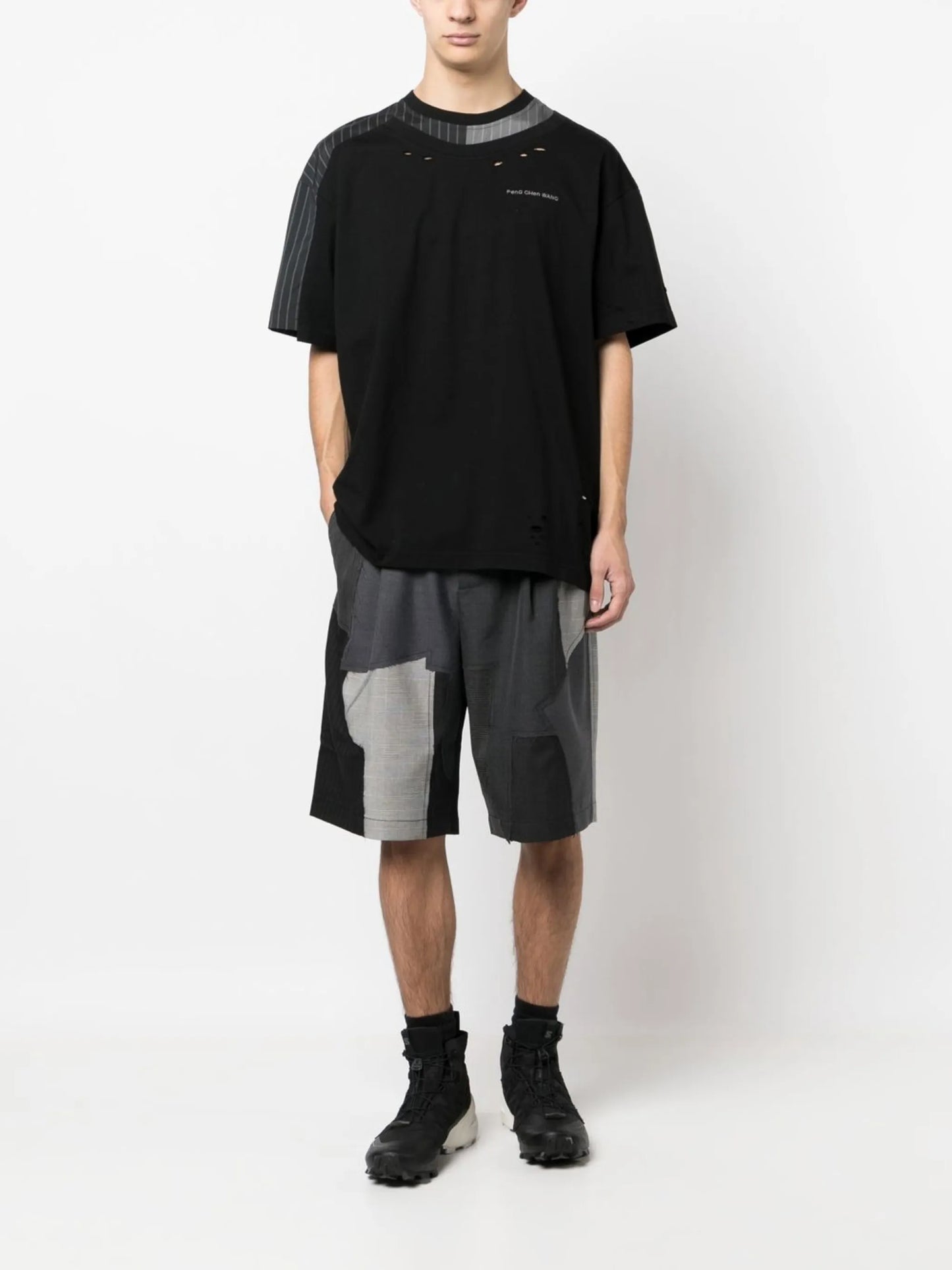 logo-embroidered patchwork T-shirt