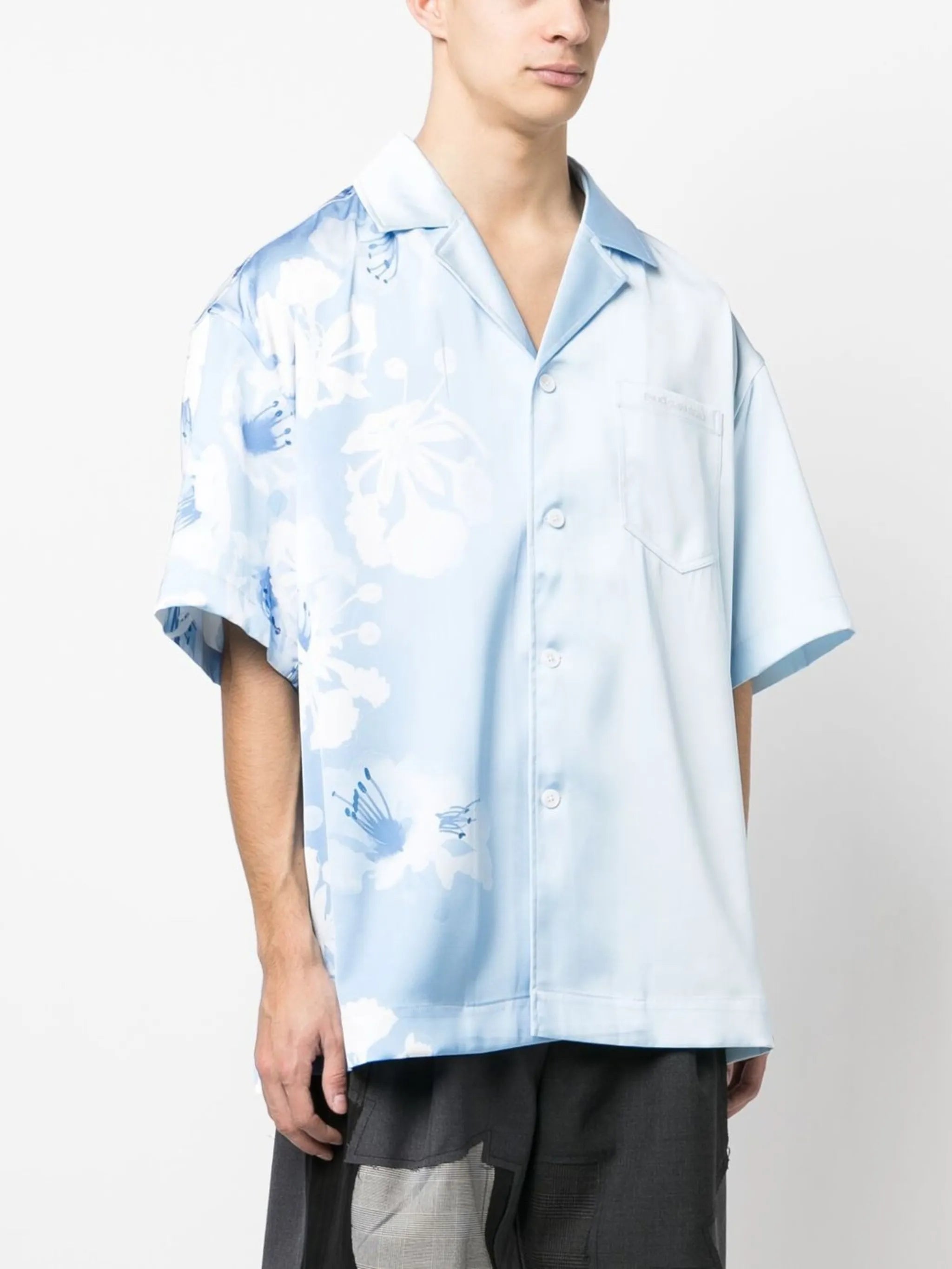 gradient-effect floral-print shirt