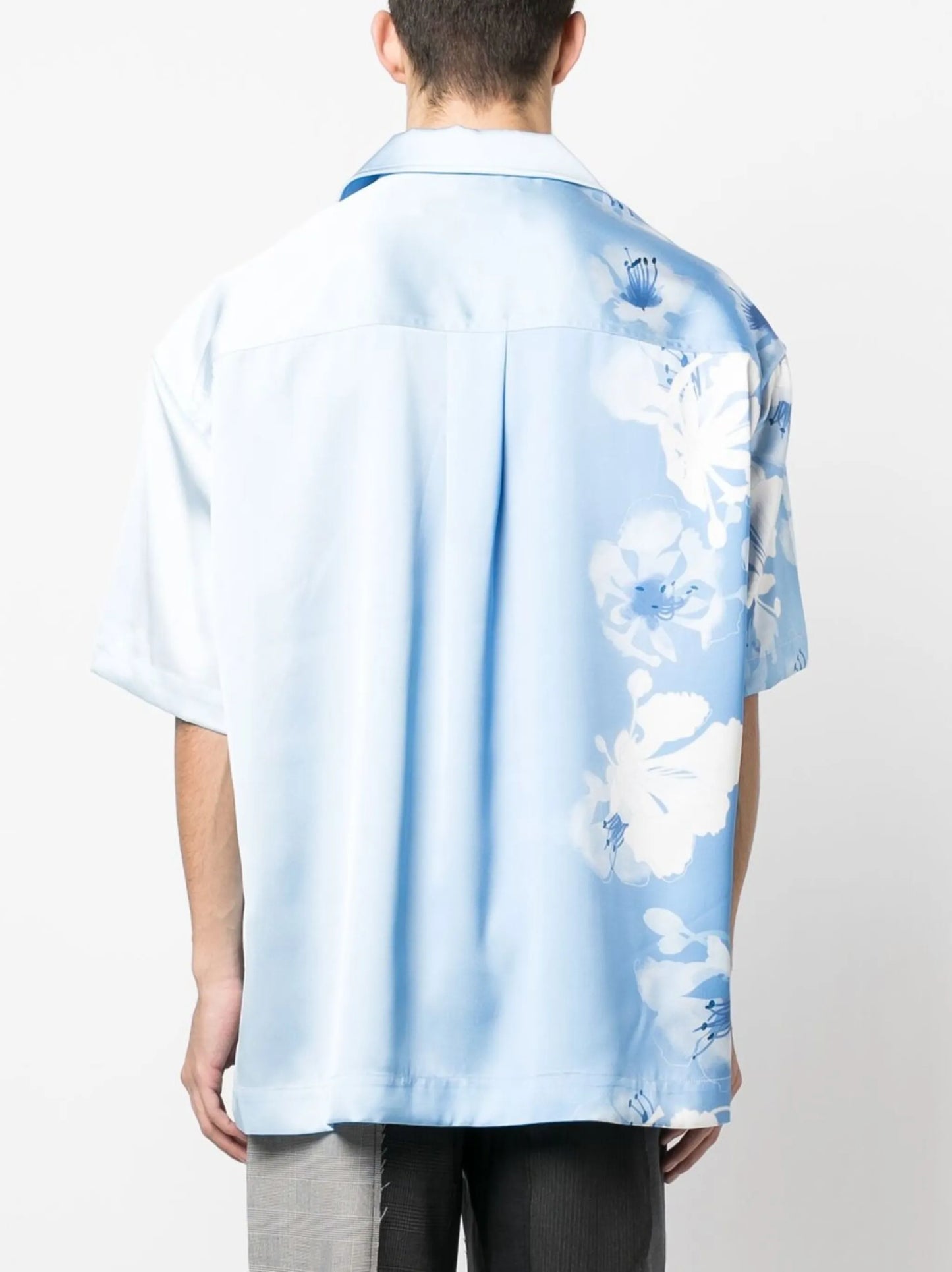 gradient-effect floral-print shirt