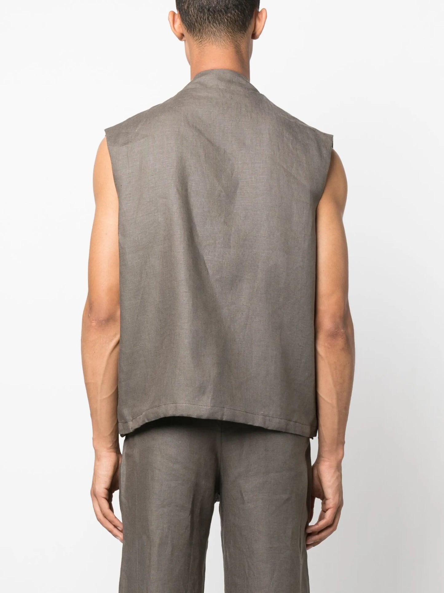 band-collar zip-up gilet