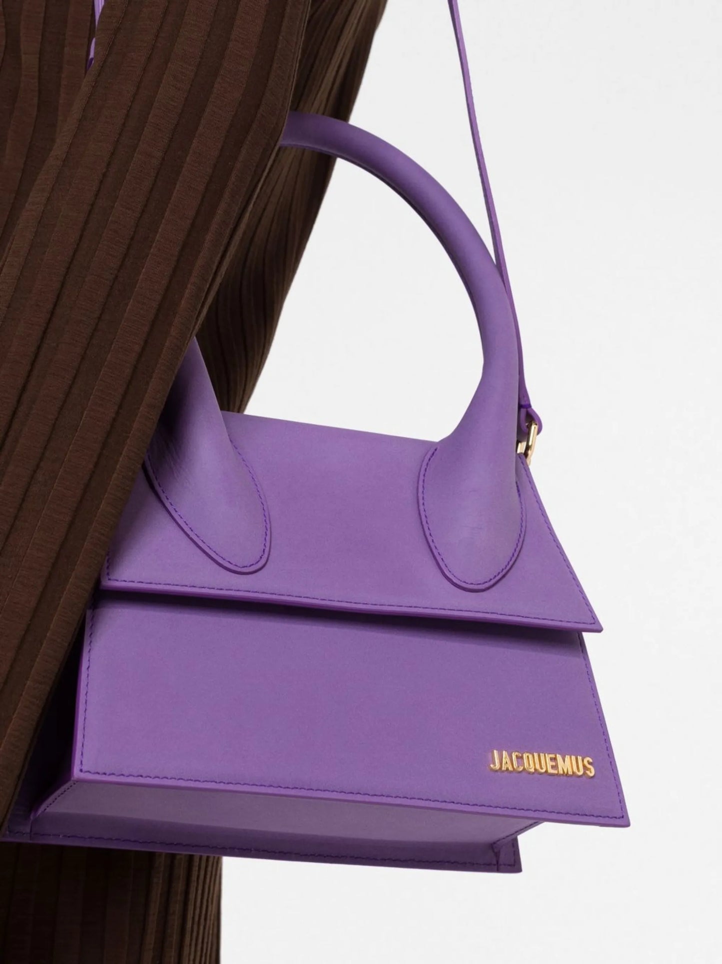Le Grand Chiquito crossbody bag