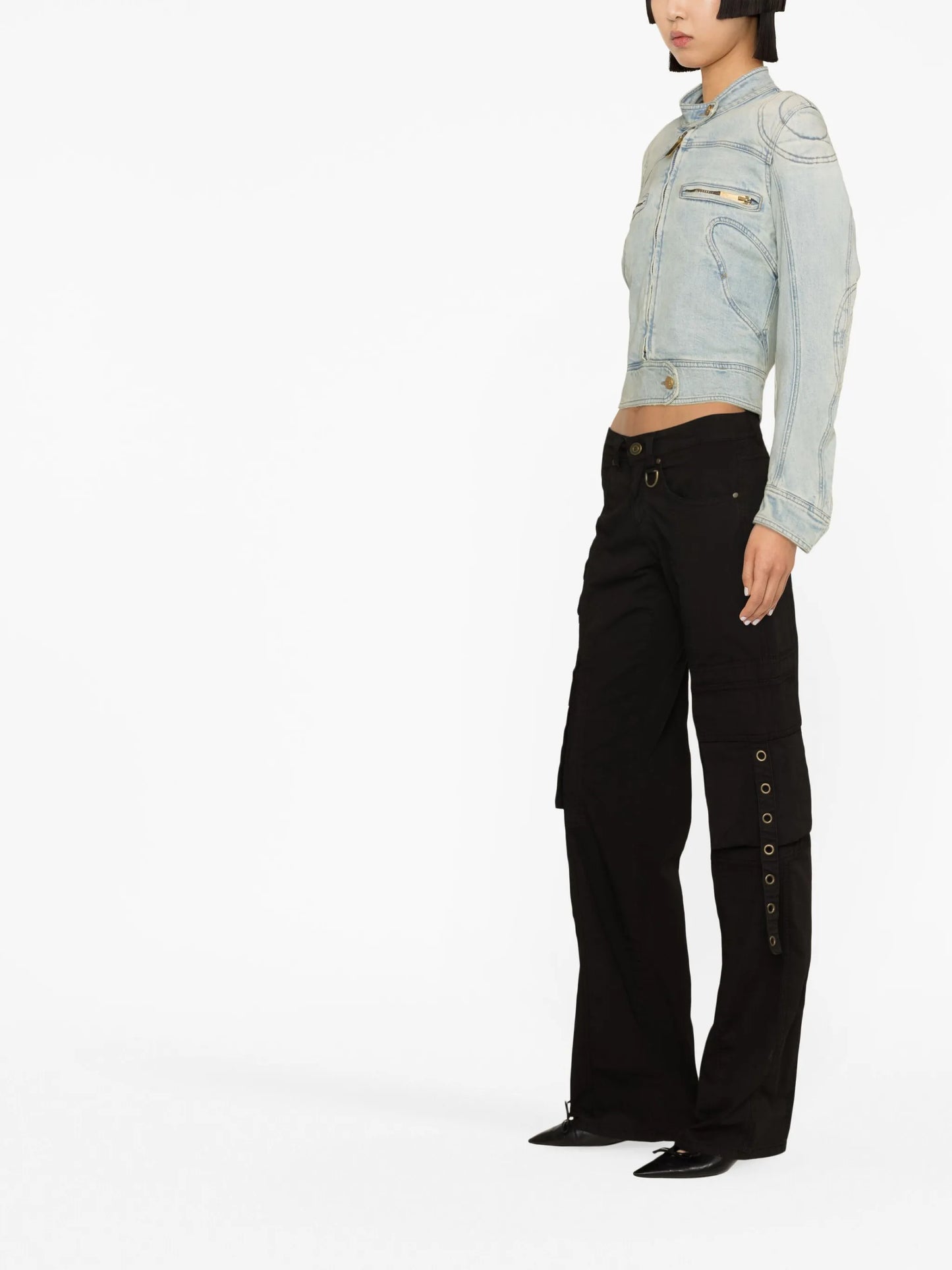 straight-leg trousers