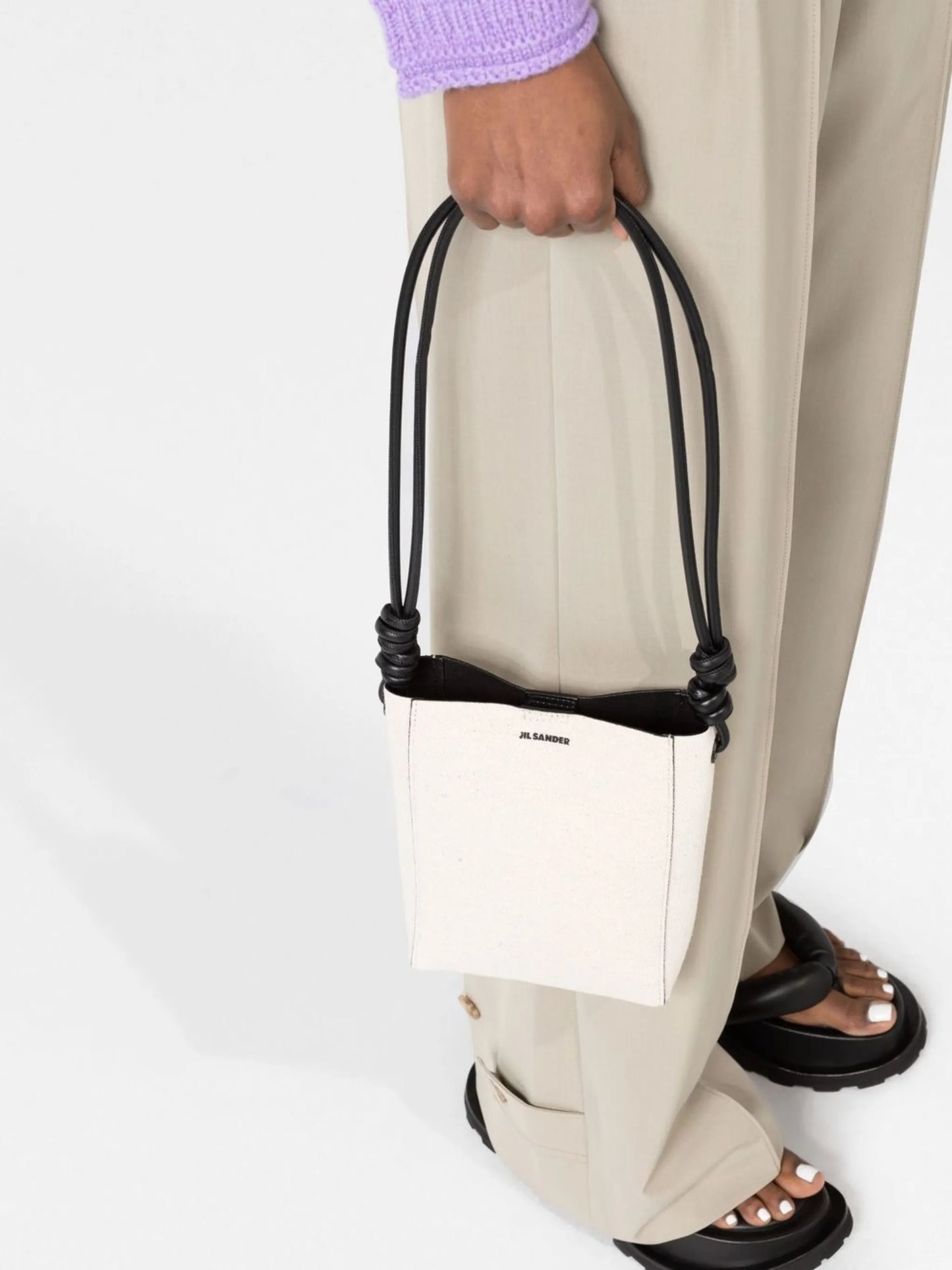 knot-detail shoulder bag