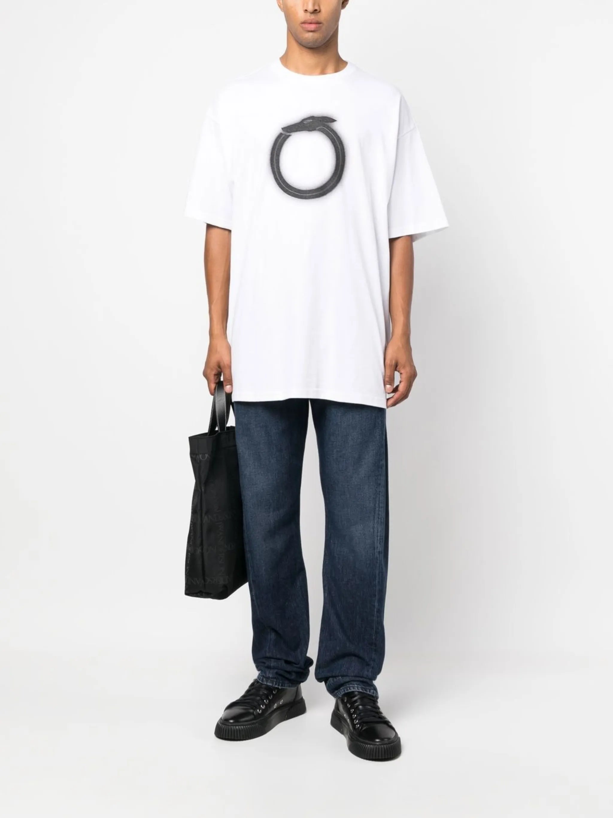 graphic-print T-shirt