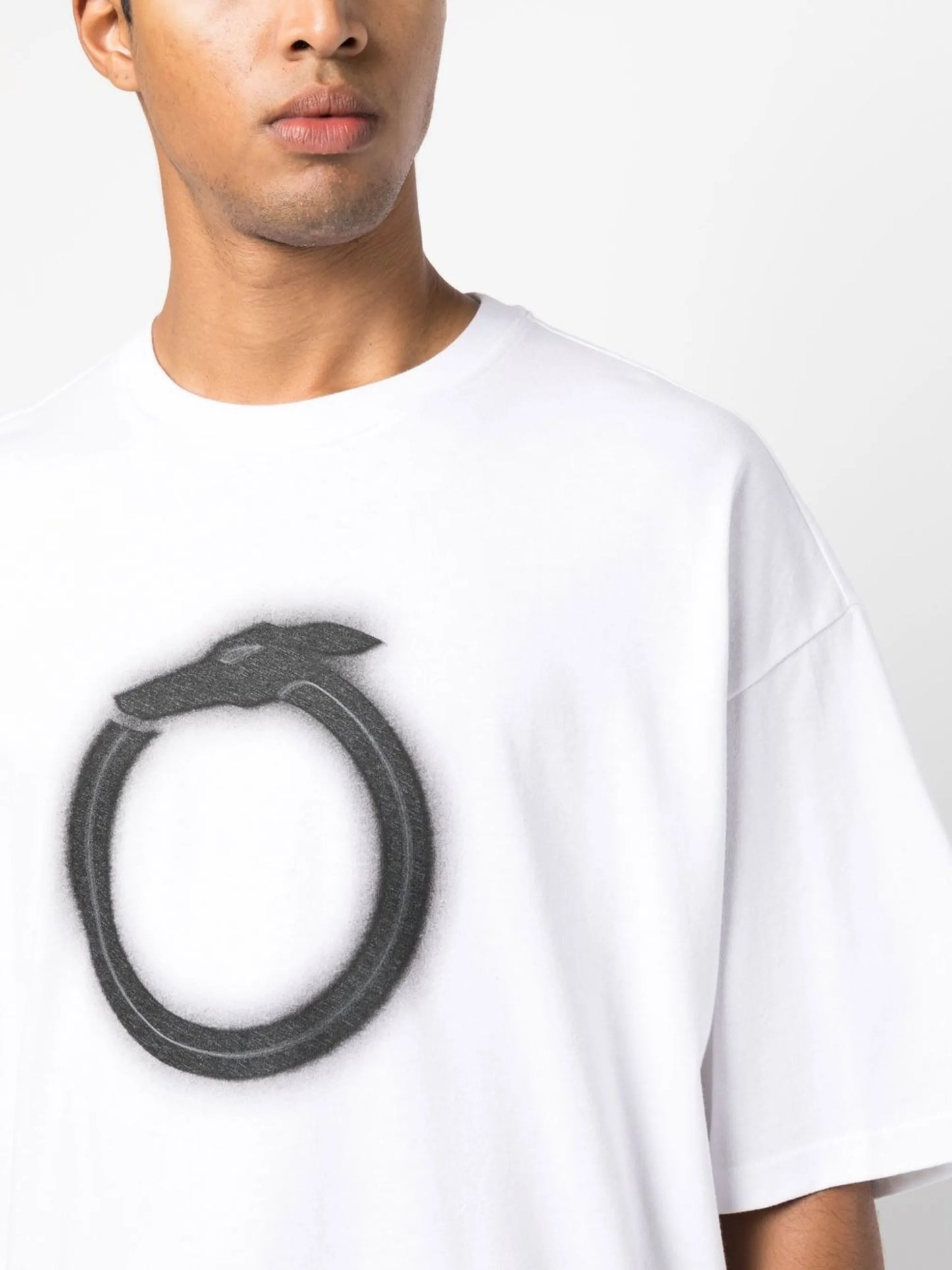 graphic-print T-shirt