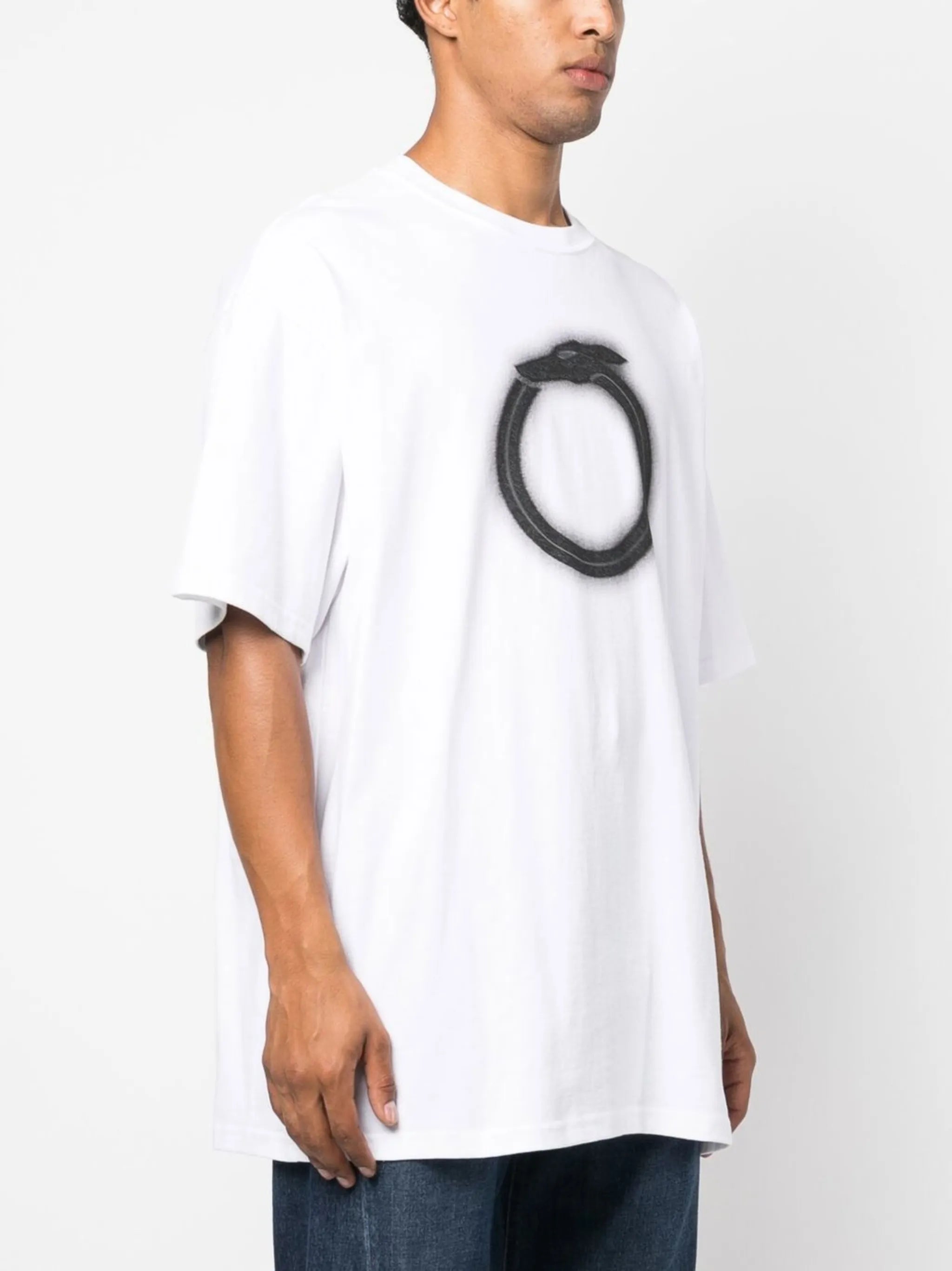 graphic-print T-shirt