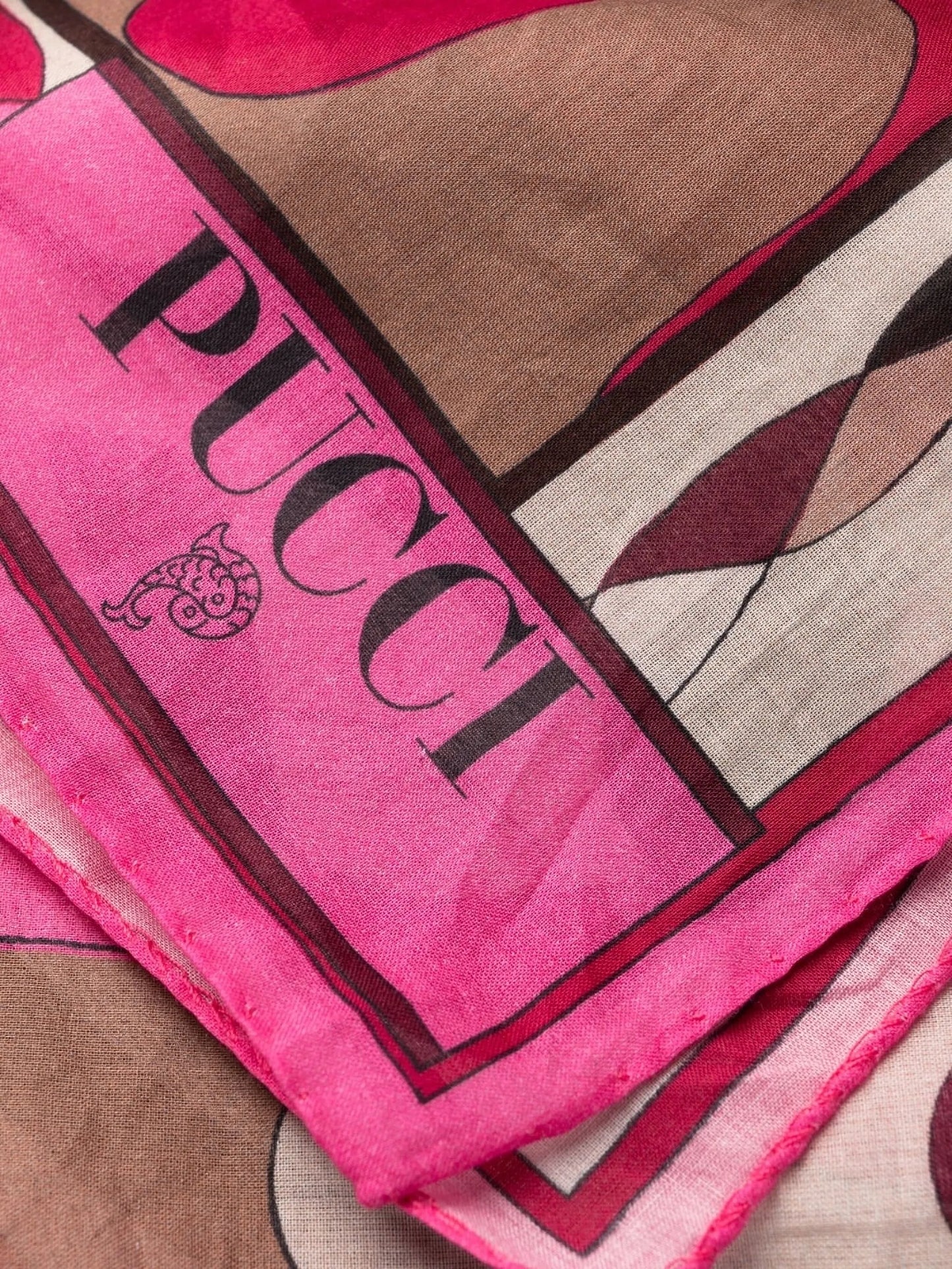 geometric swirl-print sarong