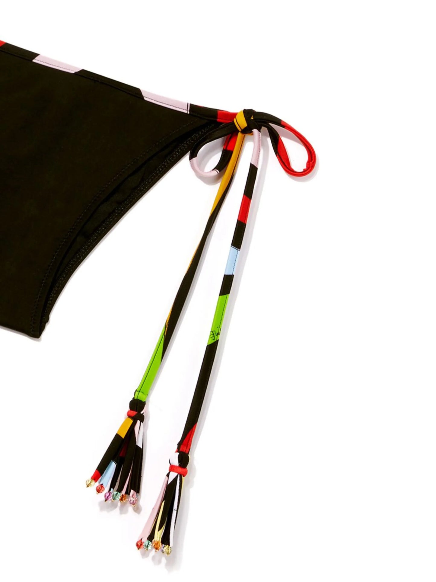 tie-fastening bikini bottoms