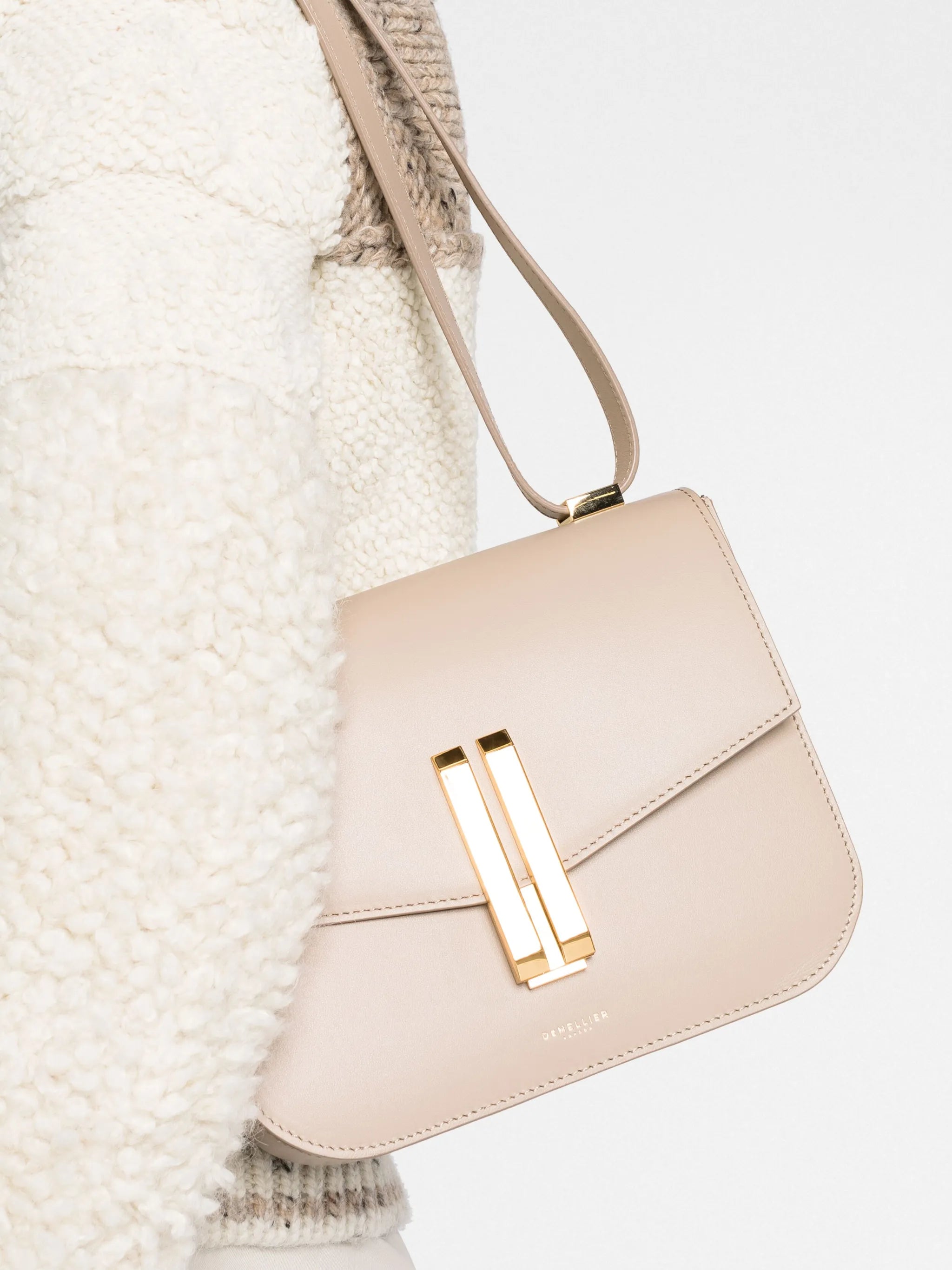 The Vancouver cross-body bag